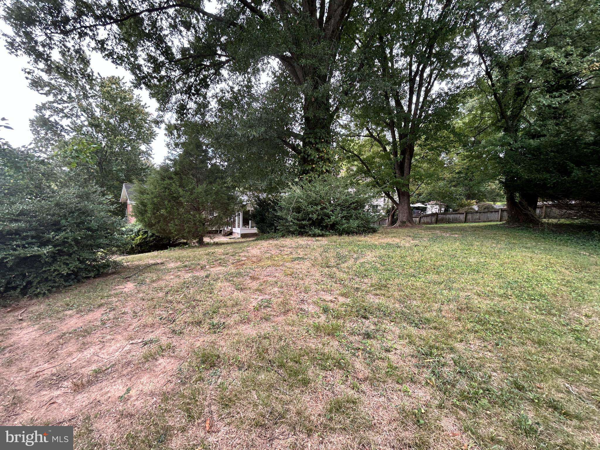 Mclean, VA 22101,5850 UPTON ST