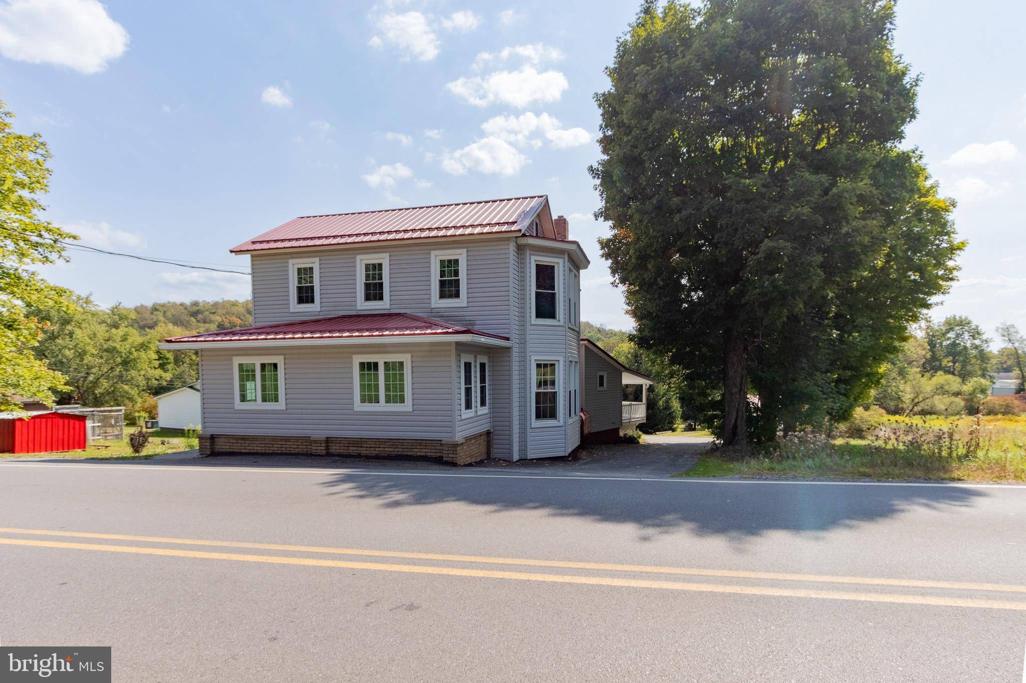 Houtzdale, PA 16651,1069 W HANNAH ST