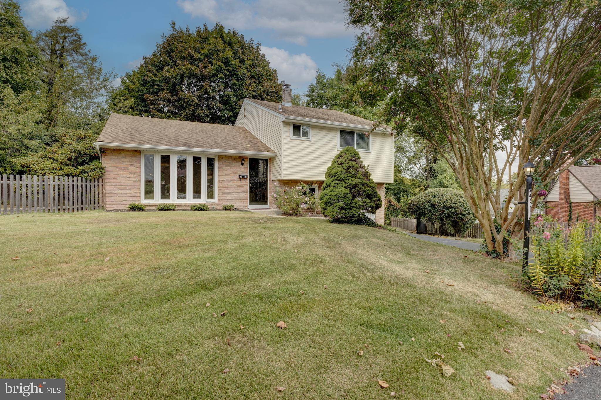 Drexel Hill, PA 19026,2415 DEVON LN