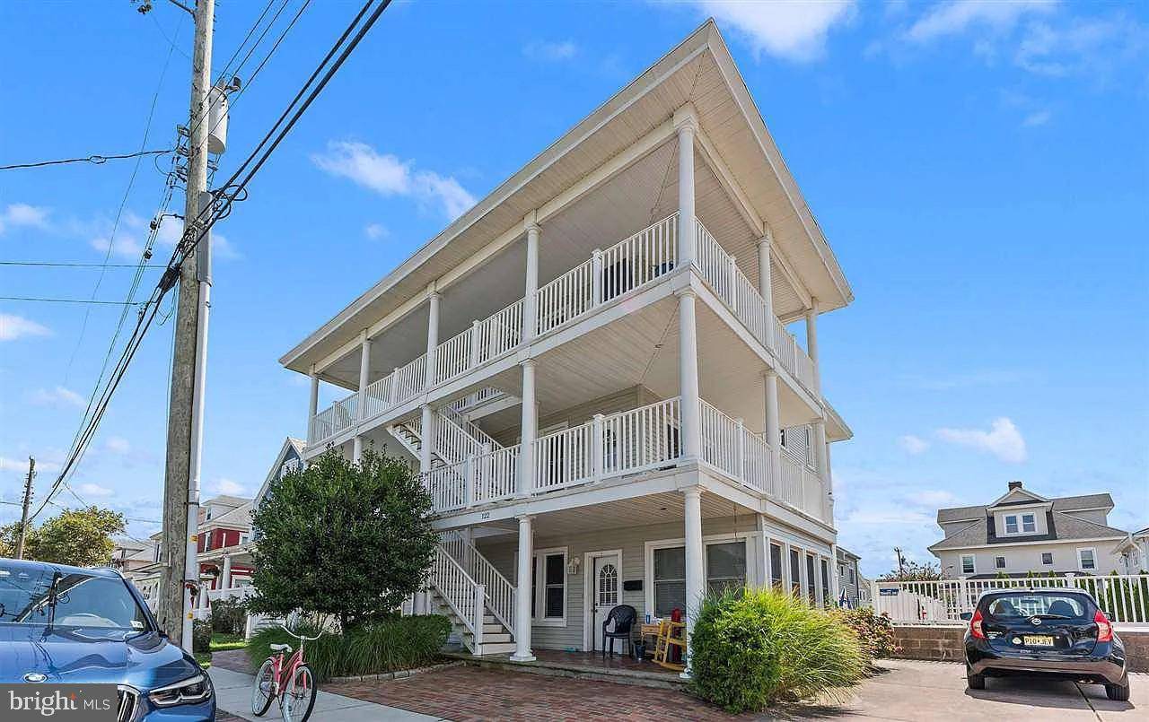 Wildwood, NJ 08260,122-UNIT #3 W WISTERIA RD