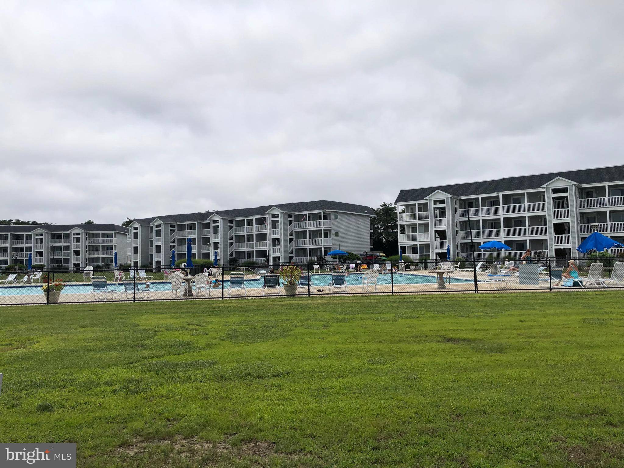 Ocean View, DE 19970,30138 CEDAR SHORES RD #335