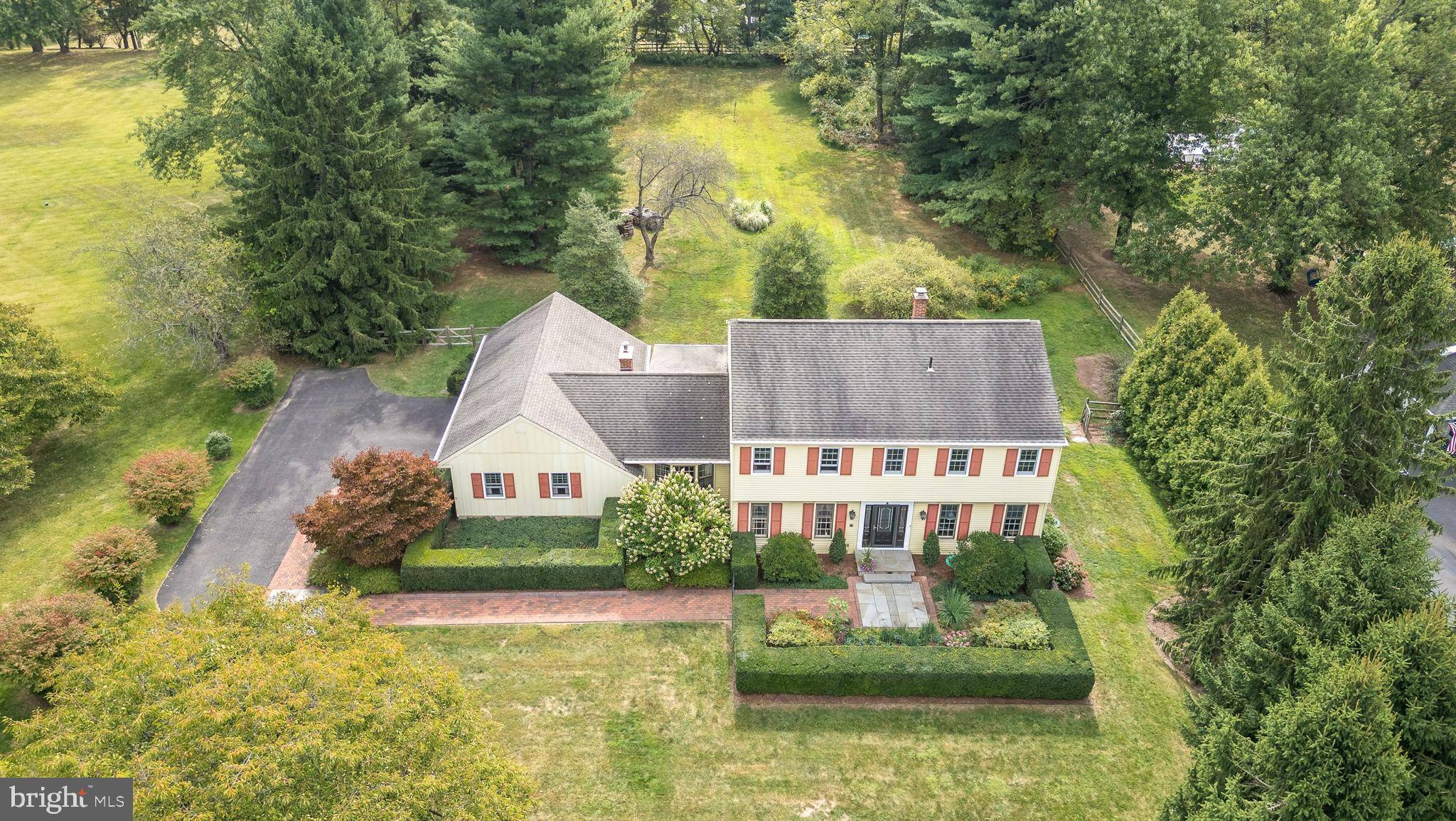 Doylestown, PA 18902,3045 ANTLER DR