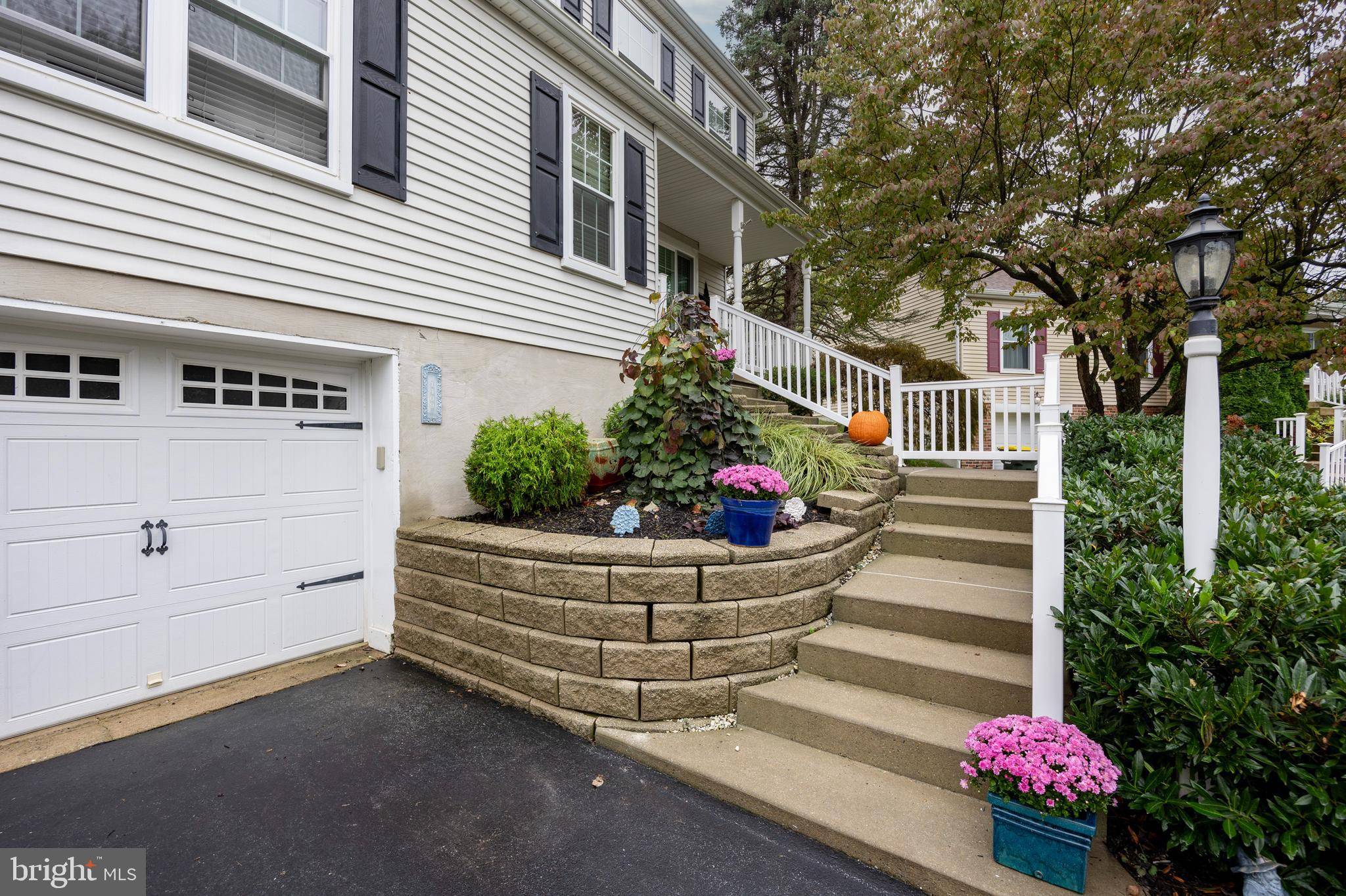 Downingtown, PA 19335,1409 HENRY DR