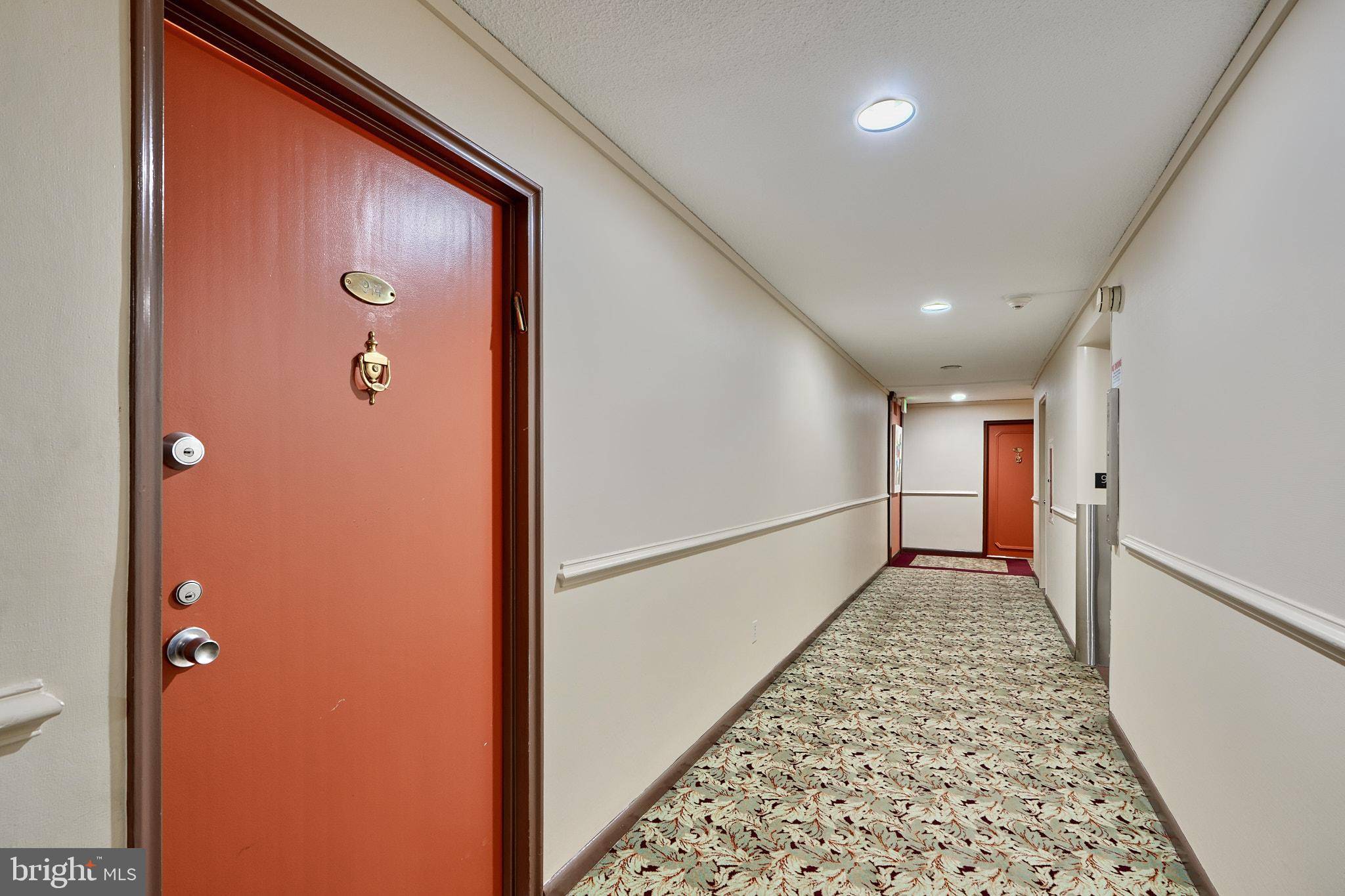 Pikesville, MD 21208,11 SLADE AVE #914