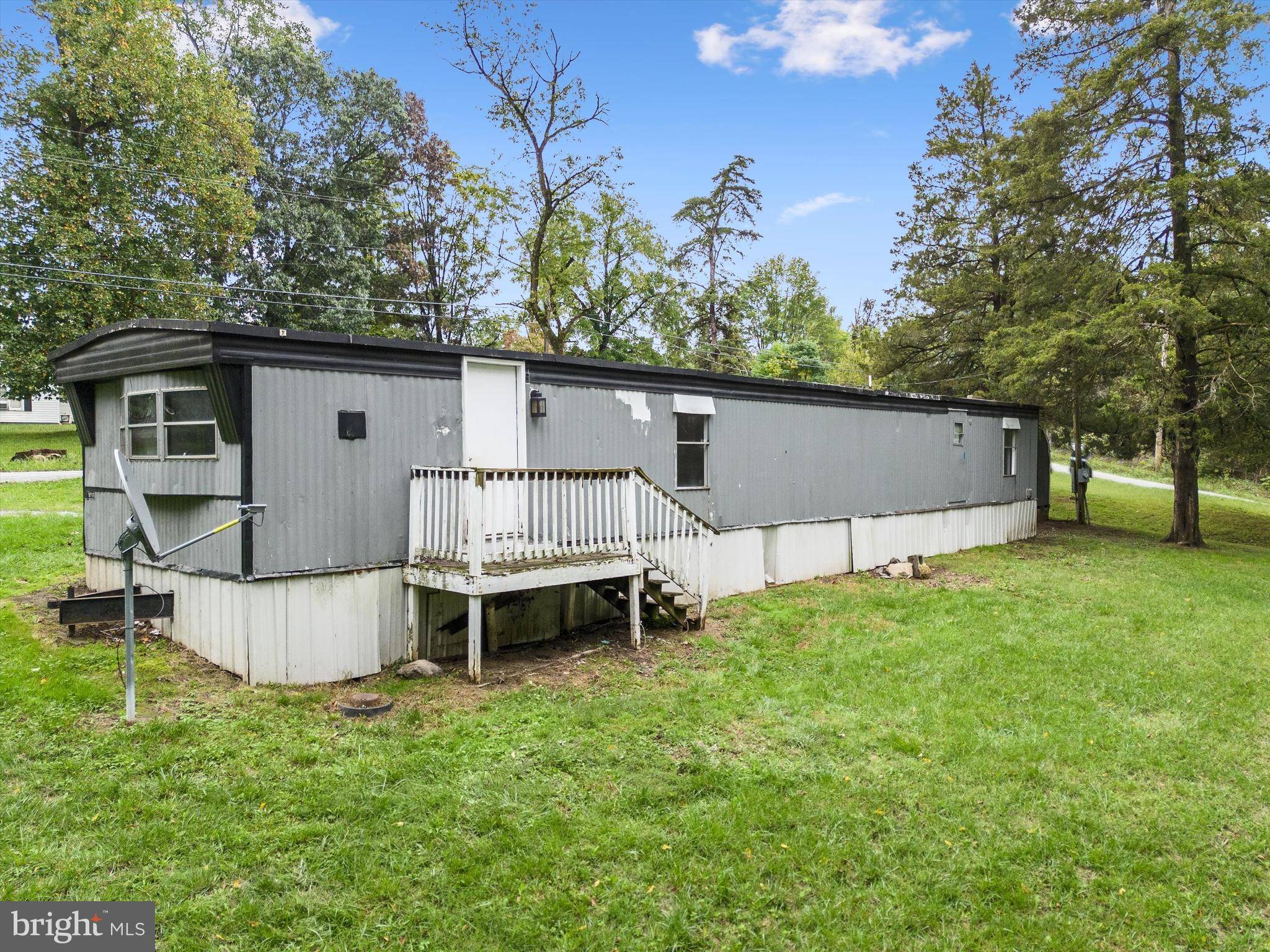 Harpers Ferry, WV 25425,321 CEDAR RUN LN