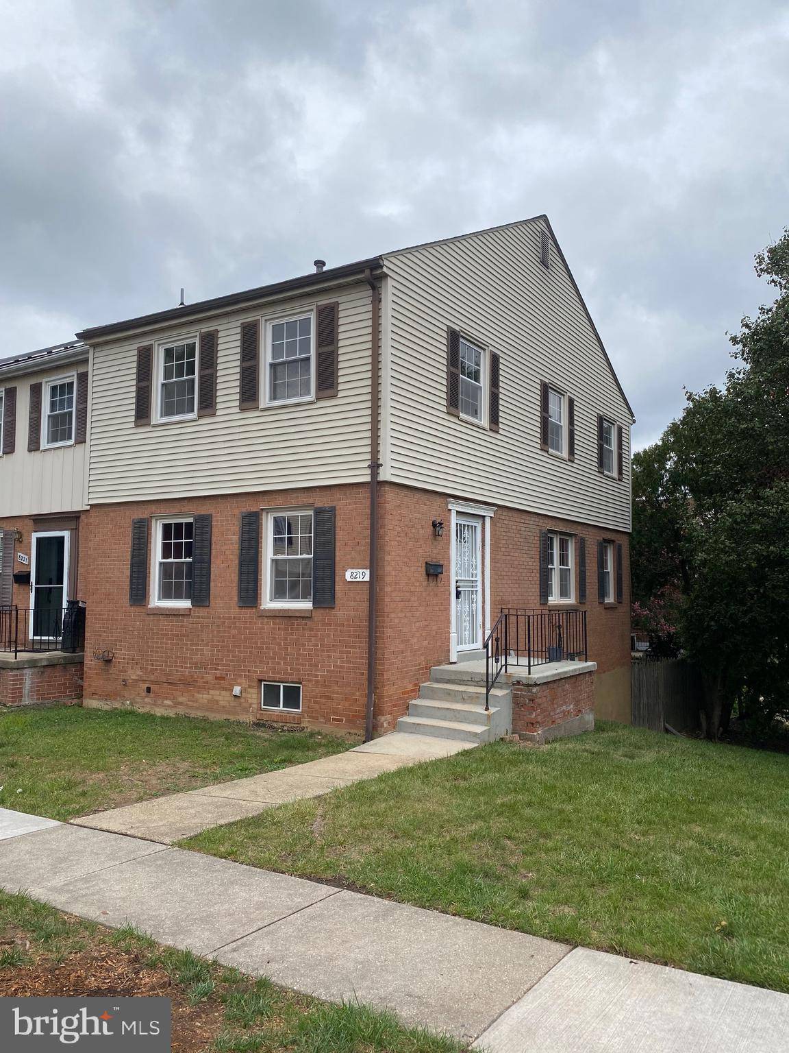 Laurel, MD 20708,8219 IMPERIAL DR #2-F