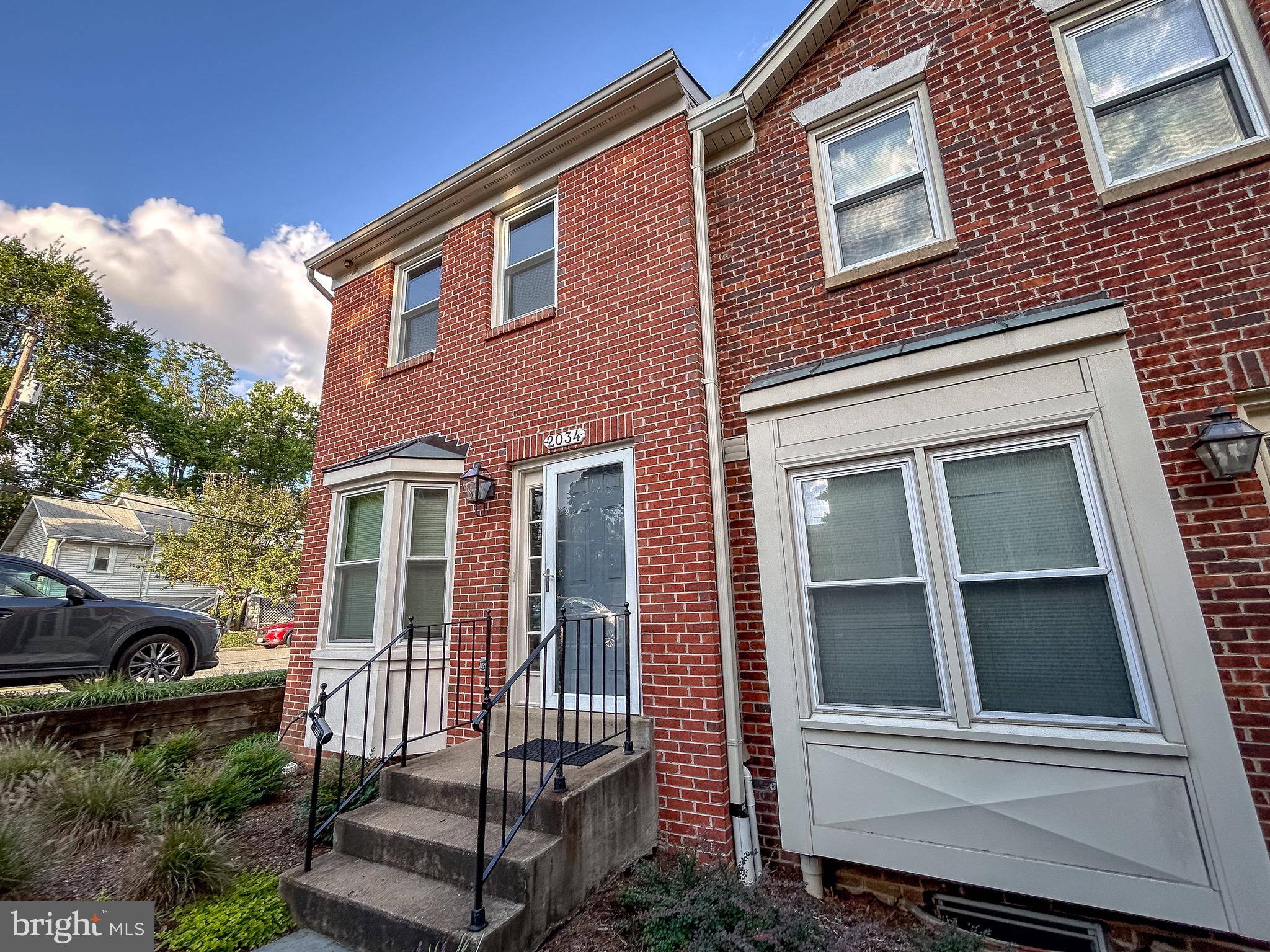 Arlington, VA 22204,2034 6TH ST S