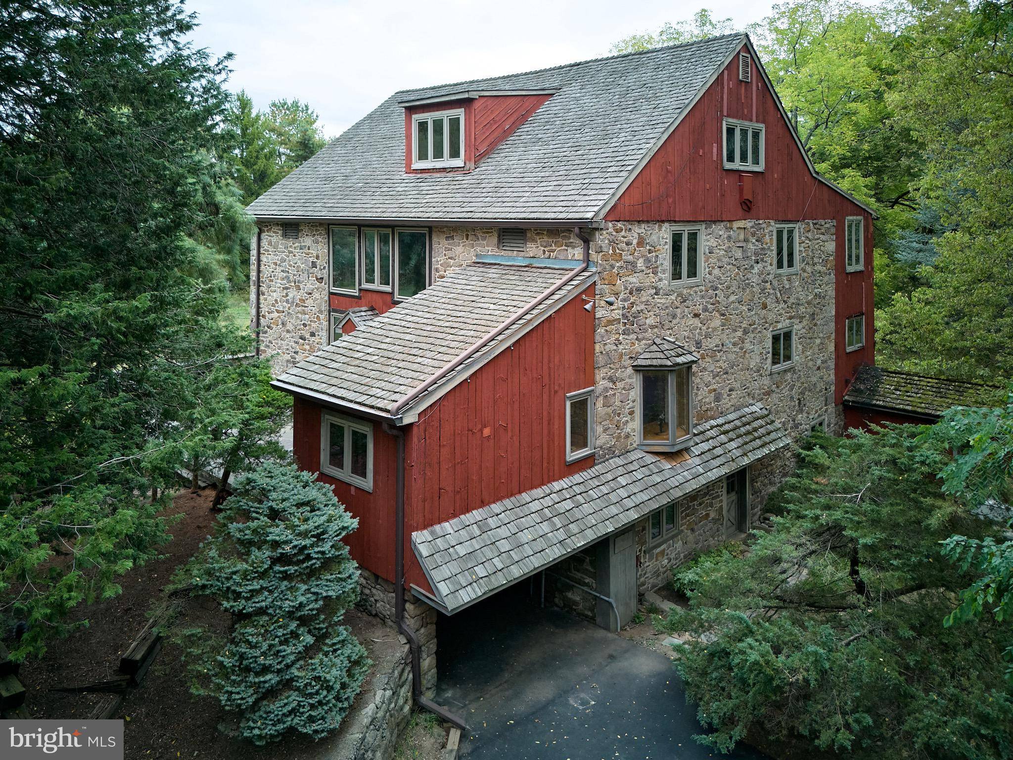 New Hope, PA 18938,6 OLD MILL LN