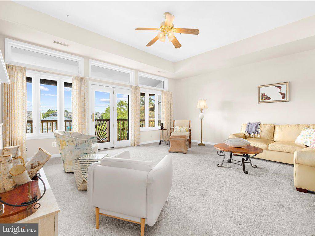 Annapolis, MD 21403,7042 CLINTON CT