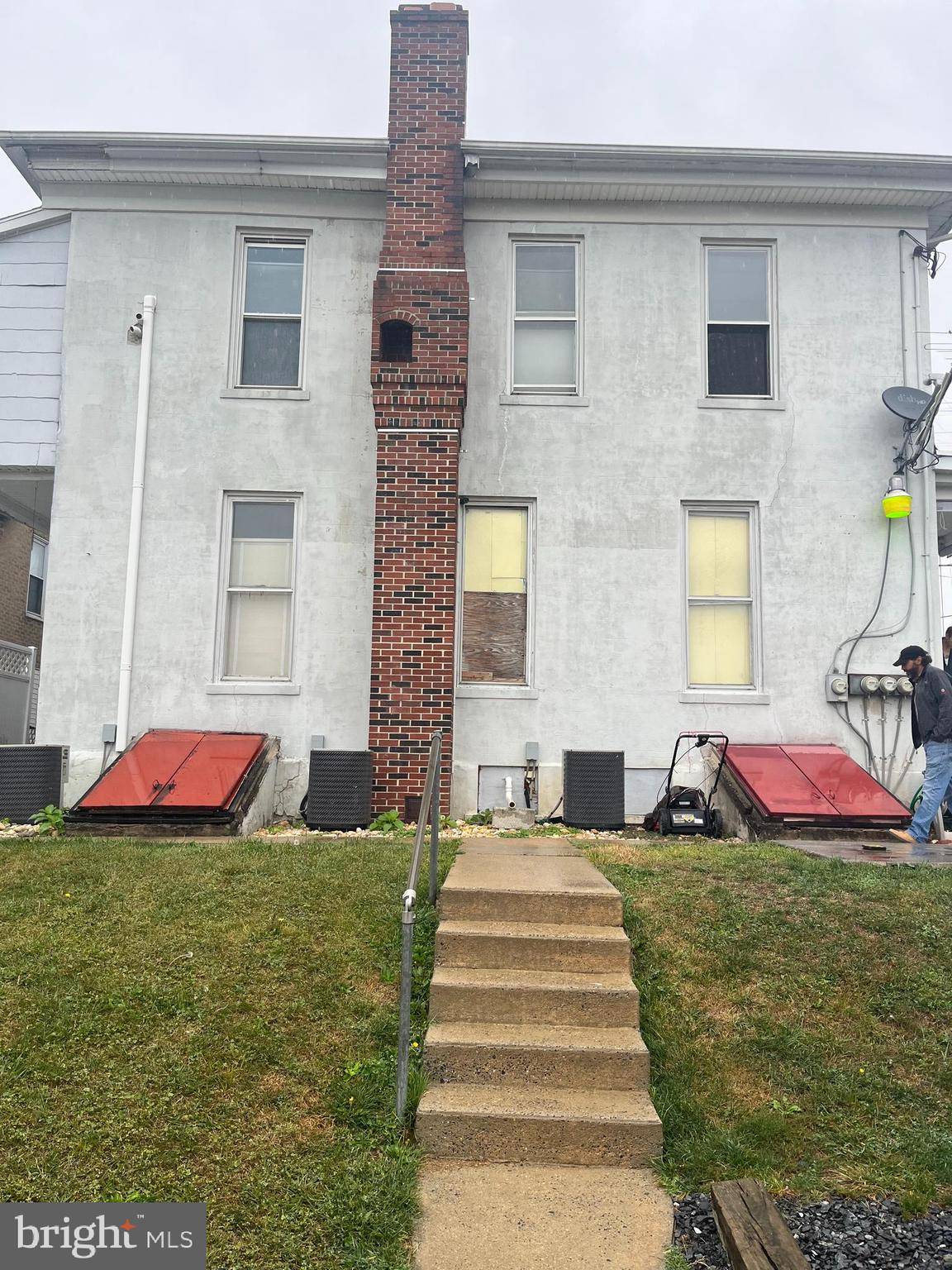 Palmyra, PA 17078,403-405 N RAILROAD ST