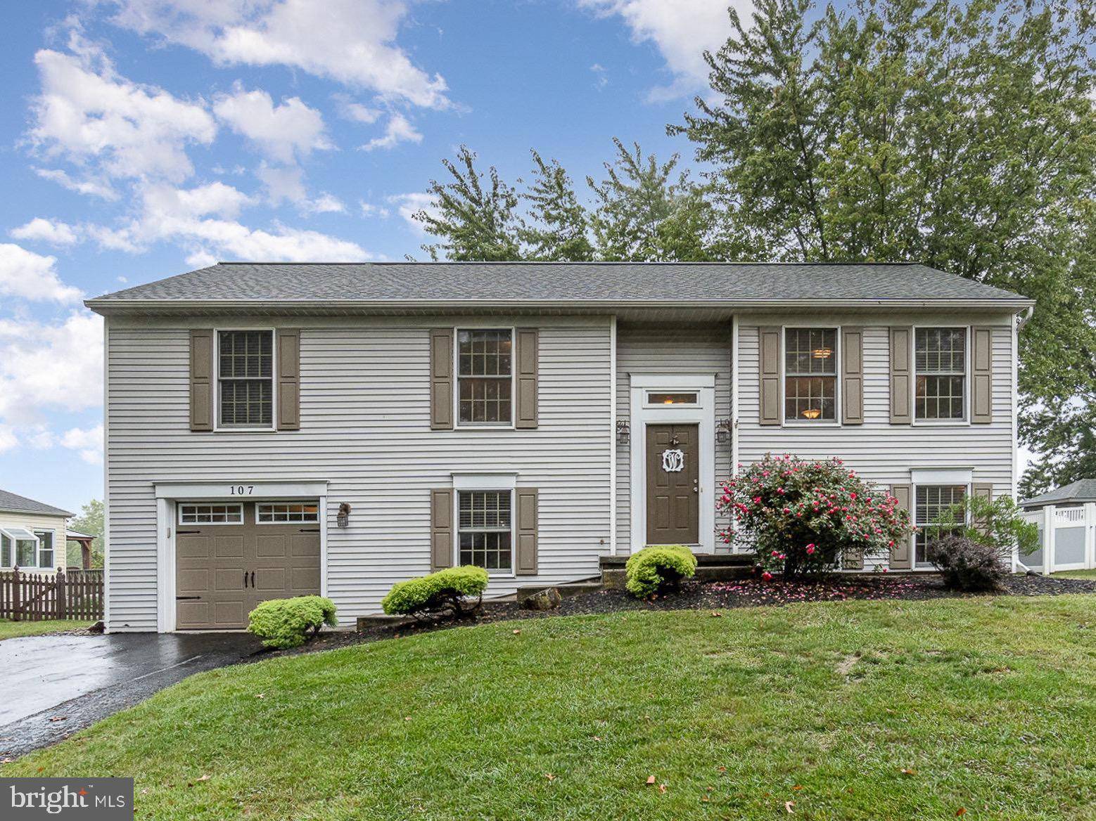 Lewisberry, PA 17339,107 CATHERINE CT