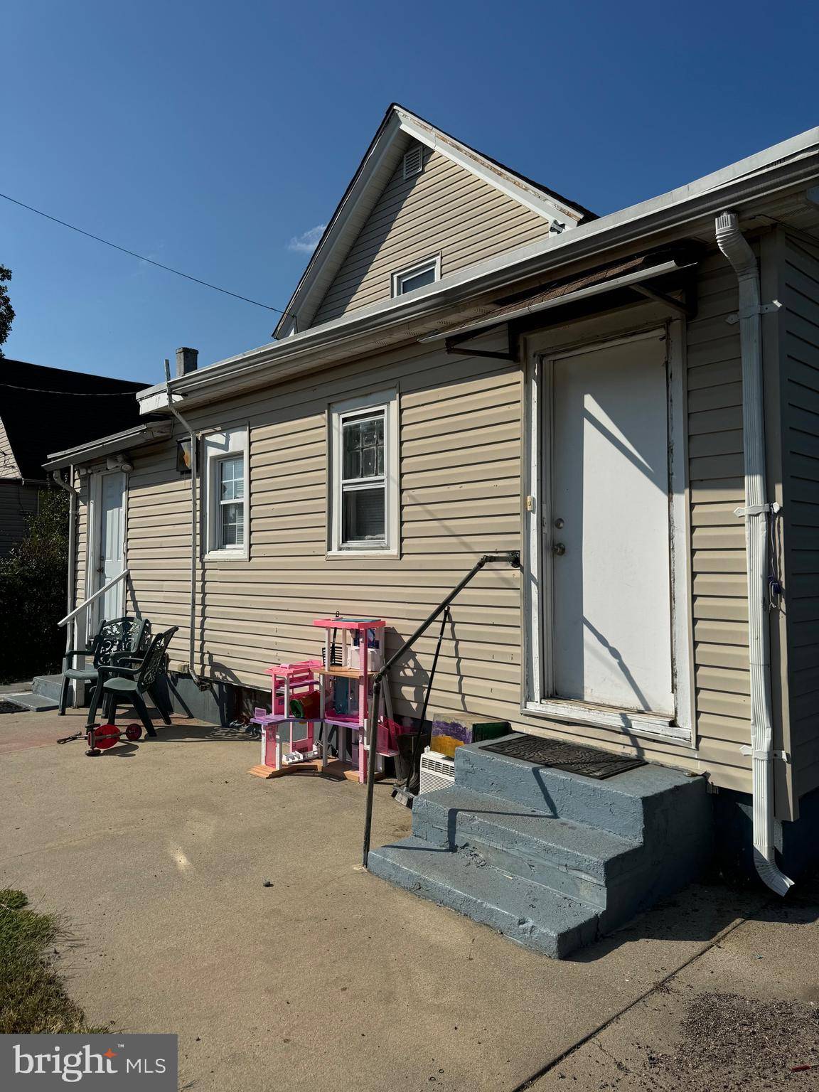 Vineland, NJ 08360,313 W WOOD ST