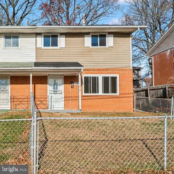 Capitol Heights, MD 20743,7214 G ST