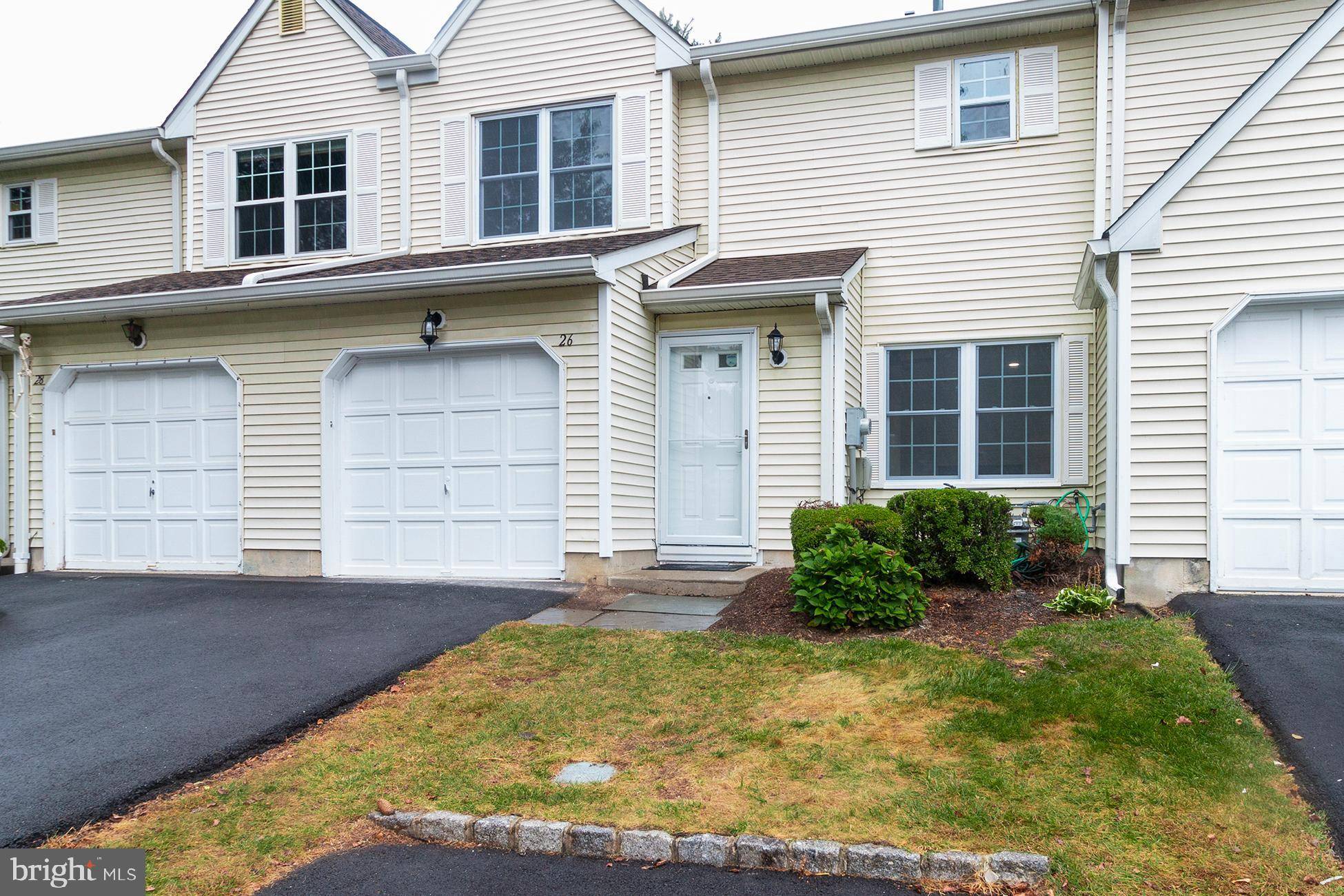 Ewing, NJ 08628,26 PILGRIM CT