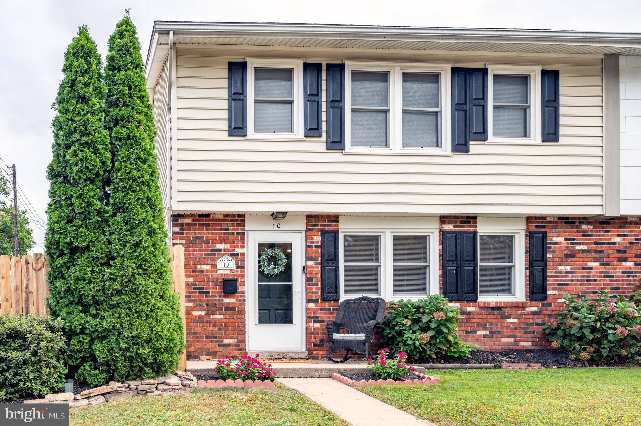 Sellersville, PA 18960,10 W GRANDVIEW AVE