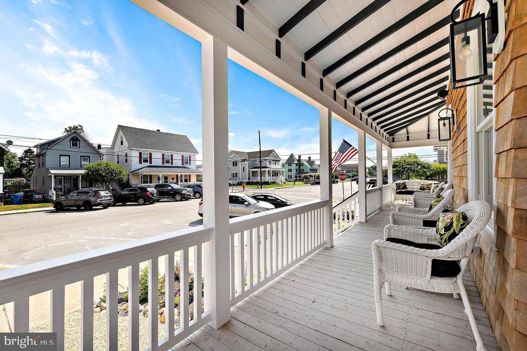 Beach Haven, NJ 08008,204 2ND STREET