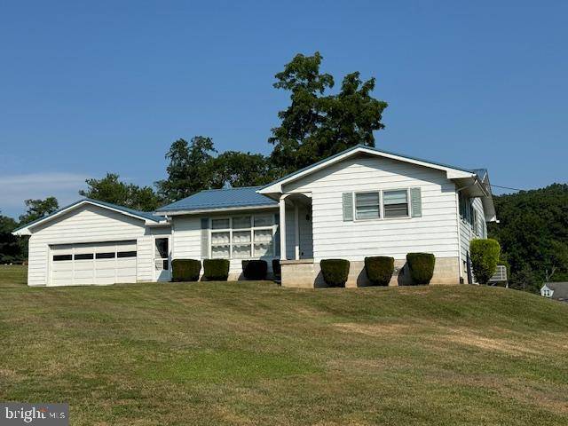 Lewistown, PA 17044,1 LONG DR