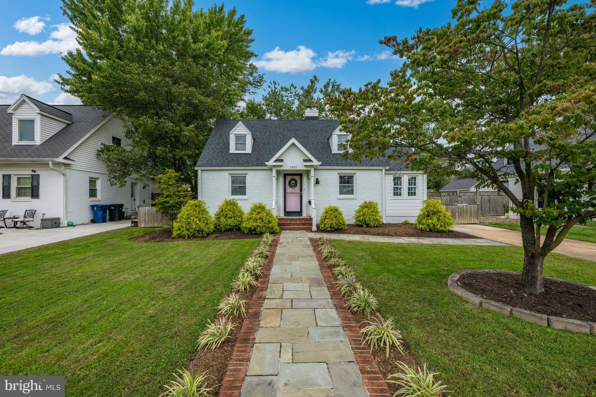 Alexandria, VA 22302,1307 CLEVELAND ST