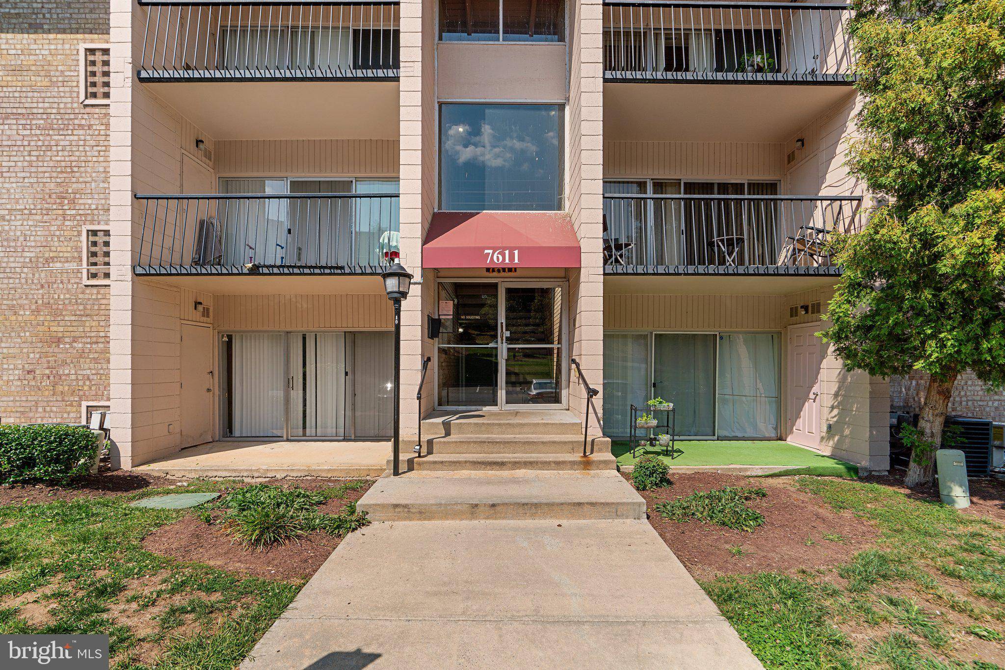 New Carrollton, MD 20784,7611 FONTAINEBLEAU DR #2232