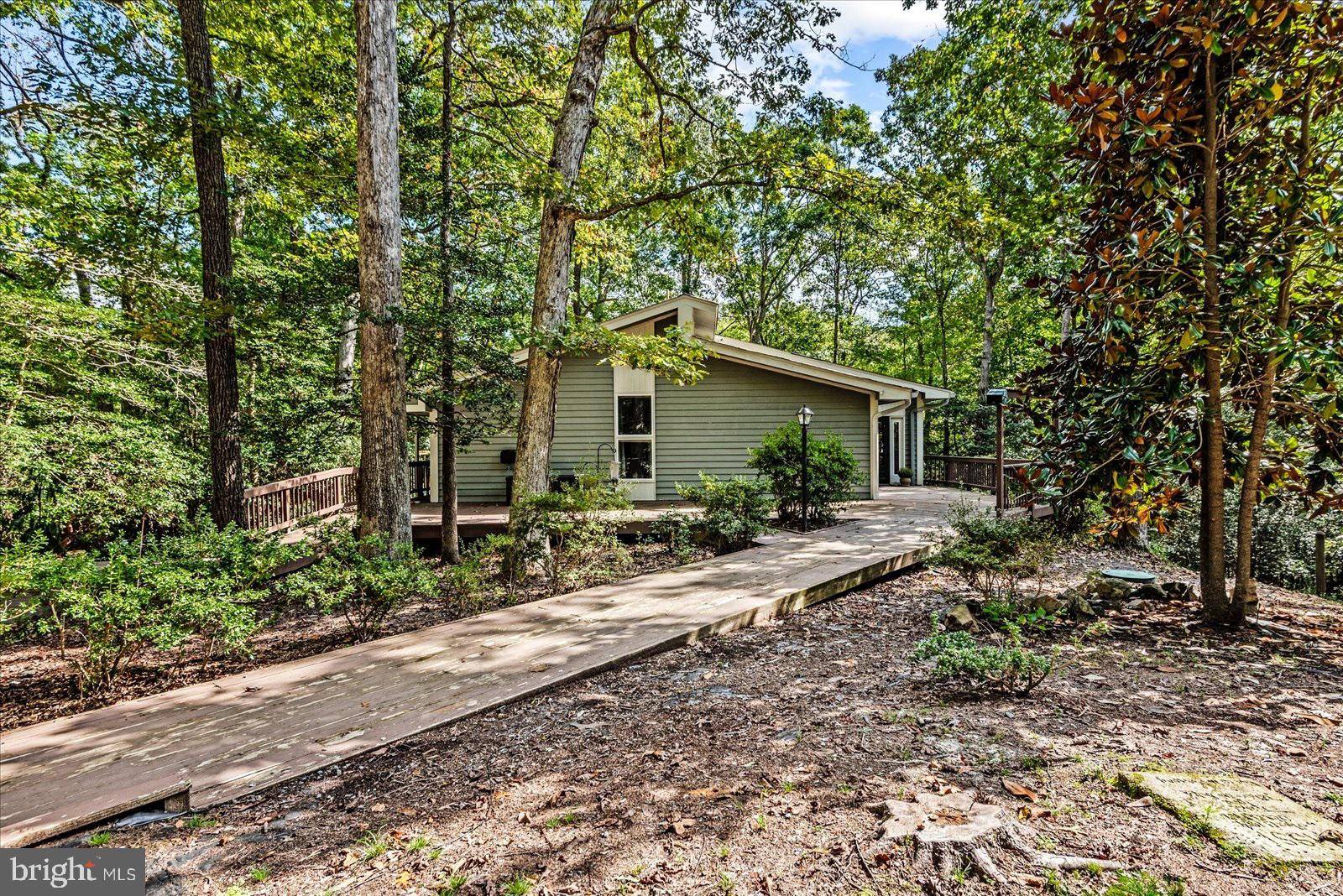 Heathsville, VA 22473,115 TEAL WAY