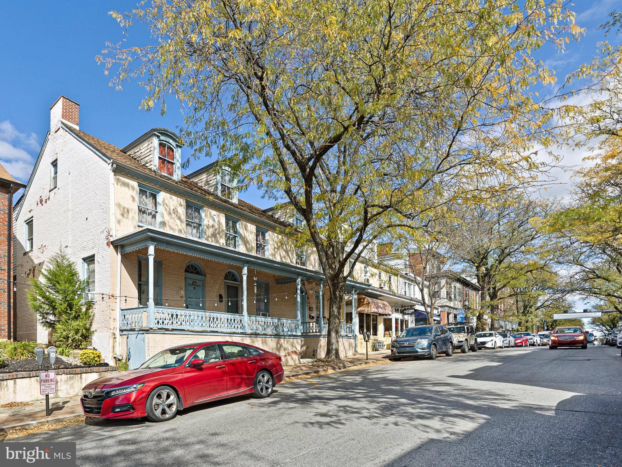 Kennett Square, PA 19348,125 W STATE ST