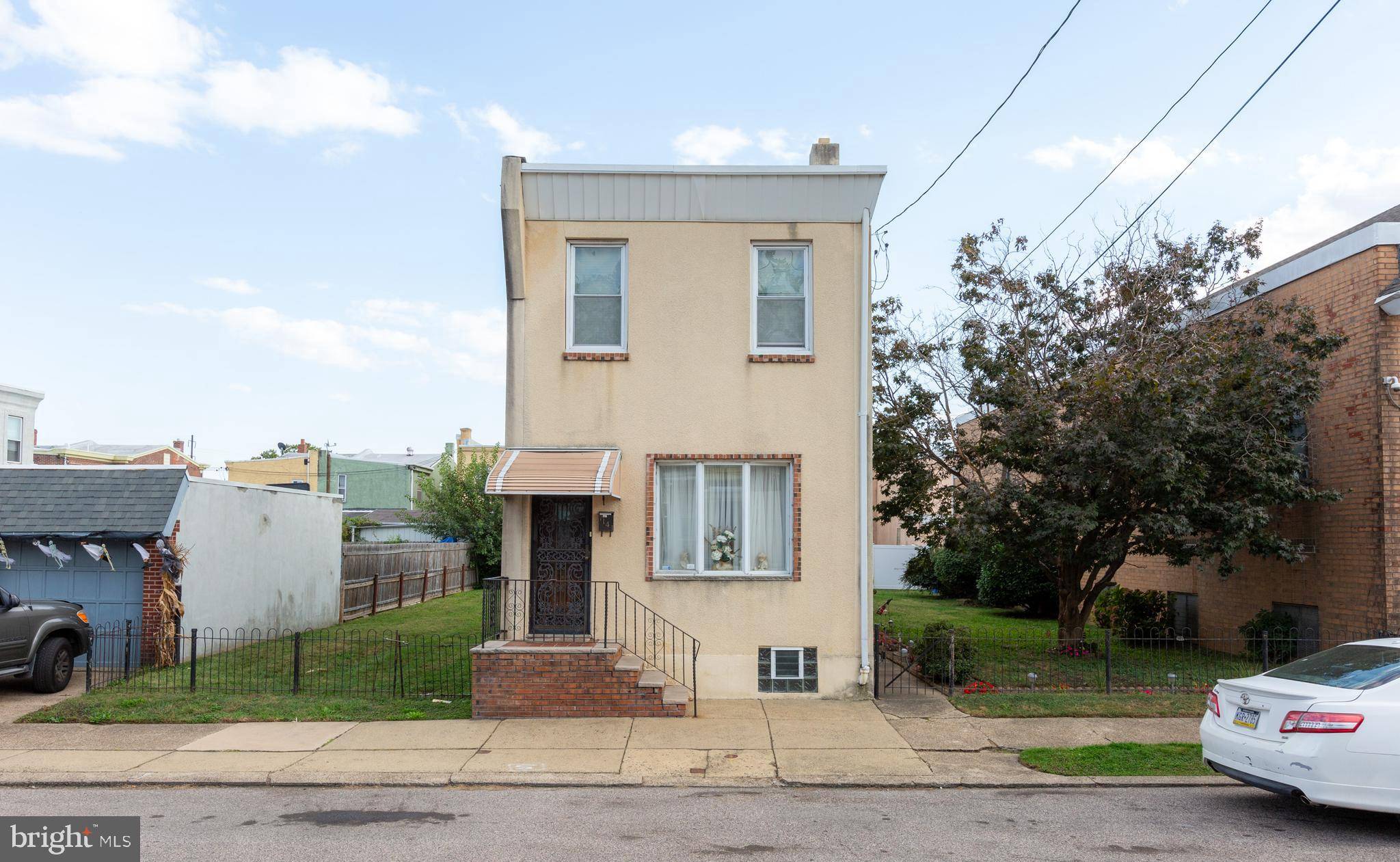 Philadelphia, PA 19135,7141 HEGERMAN ST