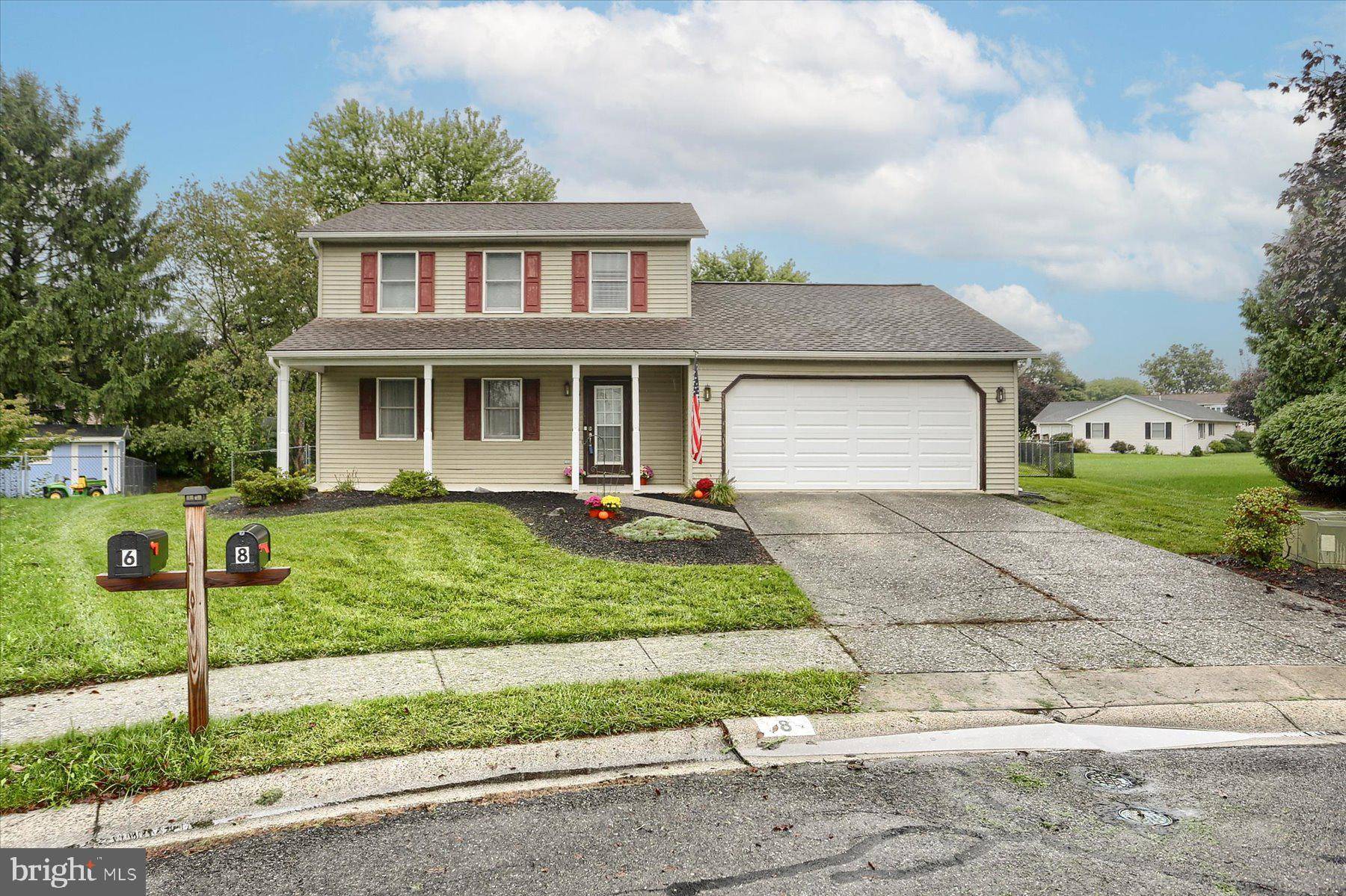 Mechanicsburg, PA 17050,8 BAYBERRY CT