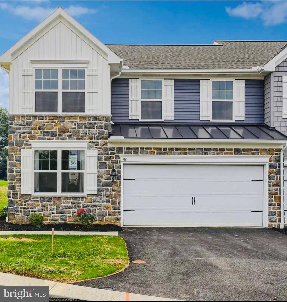 Annville, PA 17003,236 HIGHLAND COURT