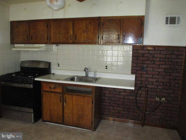 Norristown, PA 19403,1428 JAMES W