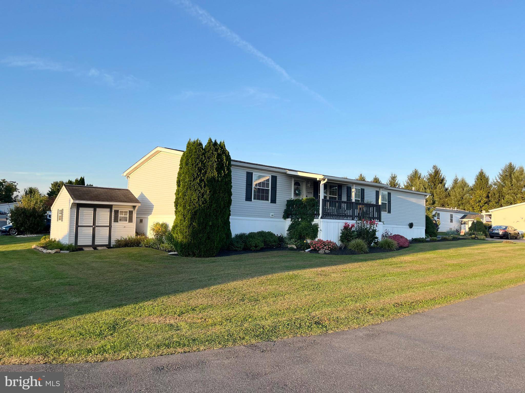 Macungie, PA 18062,5234 BRUNSWICK LN