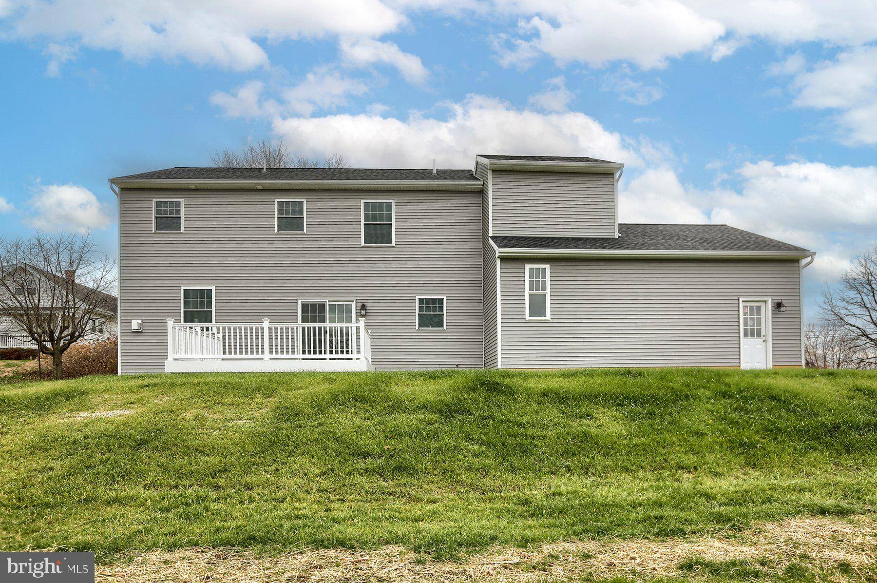 Pequea, PA 17565,451 FROGTOWN RD