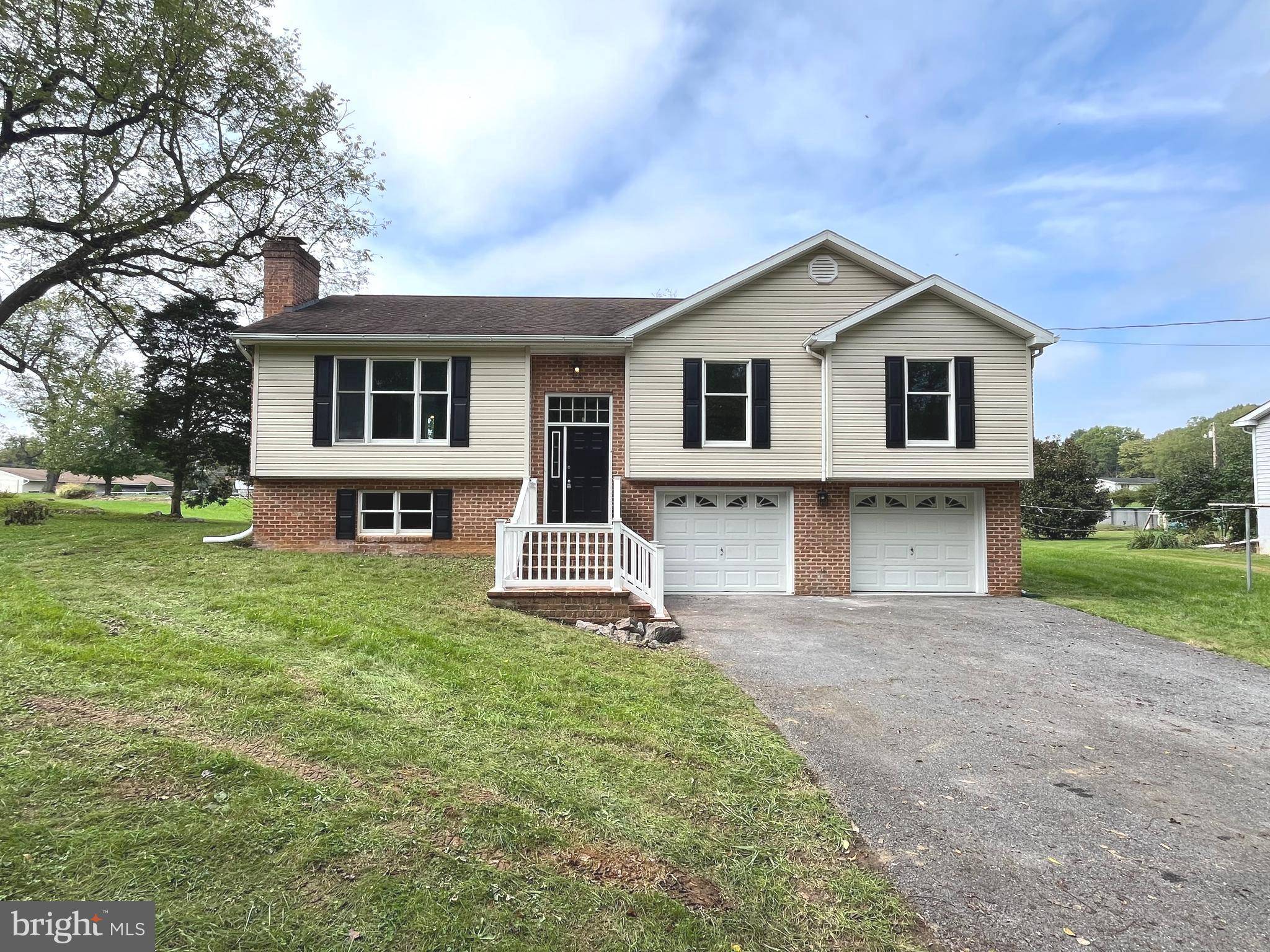 Shepherdstown, WV 25443,232 CHATFIELD DR