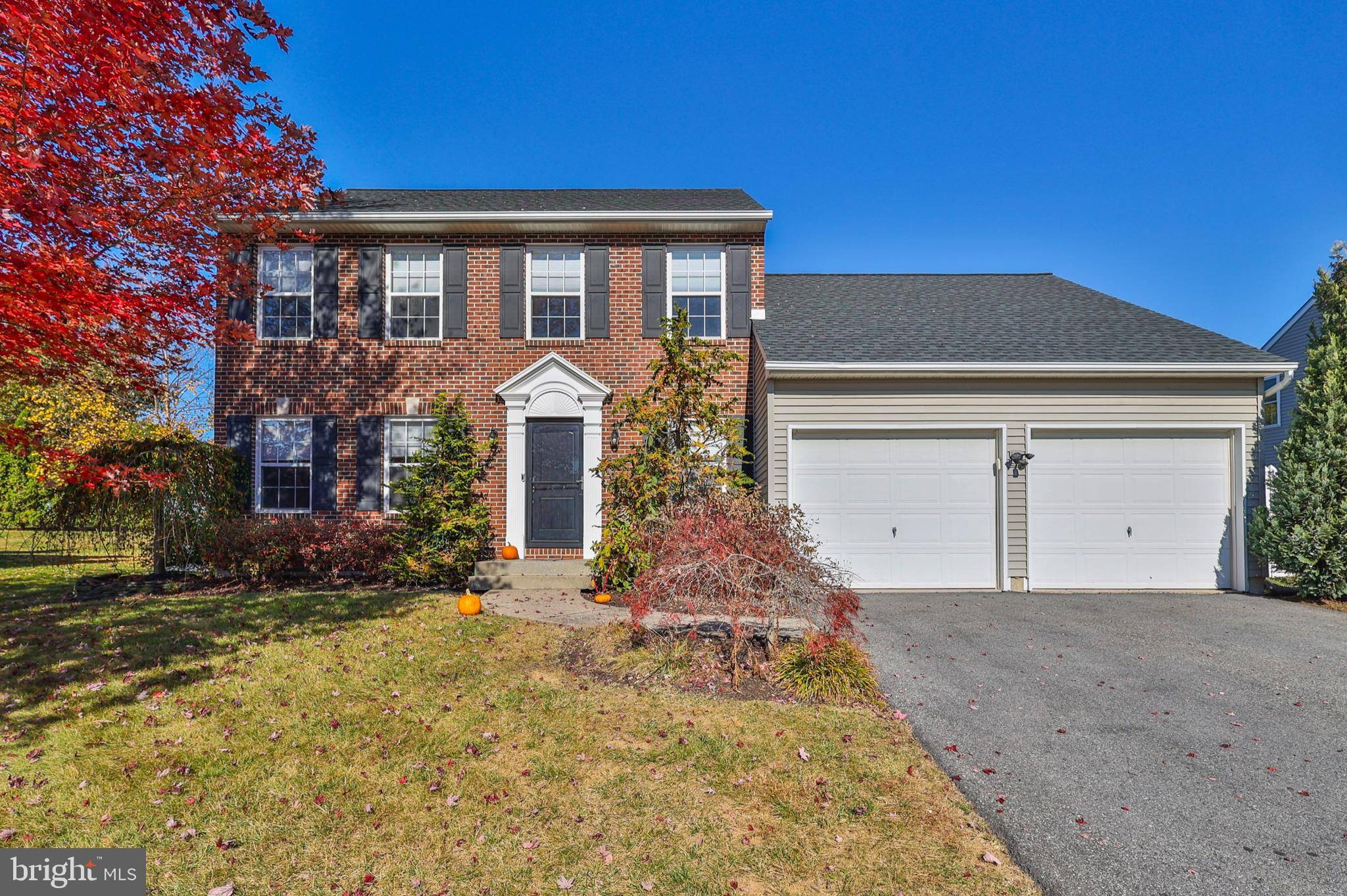 Easton, PA 18040,2435 CARA CT