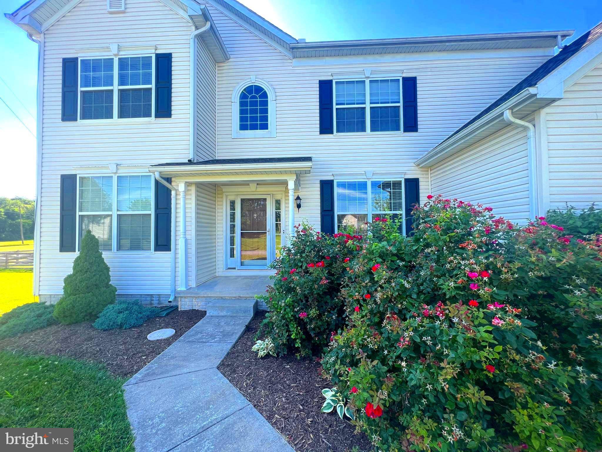 Falling Waters, WV 25419,31 DURHAM CT