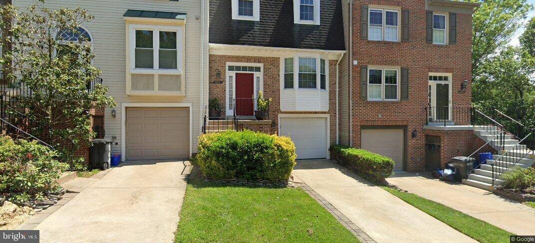 Springfield, VA 22152,8091 WHITLERS CREEK CT