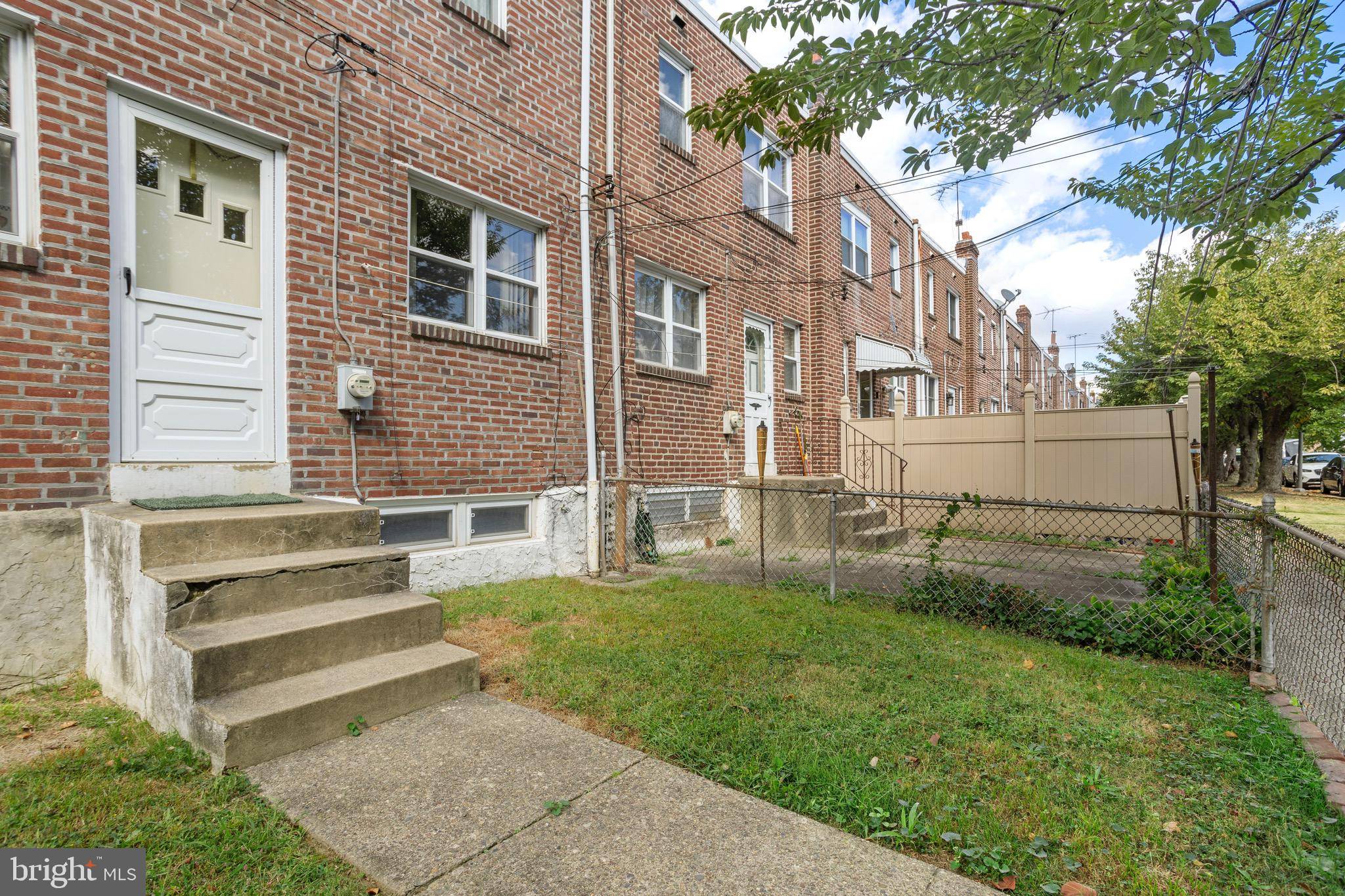 Philadelphia, PA 19153,7134 DOREL ST