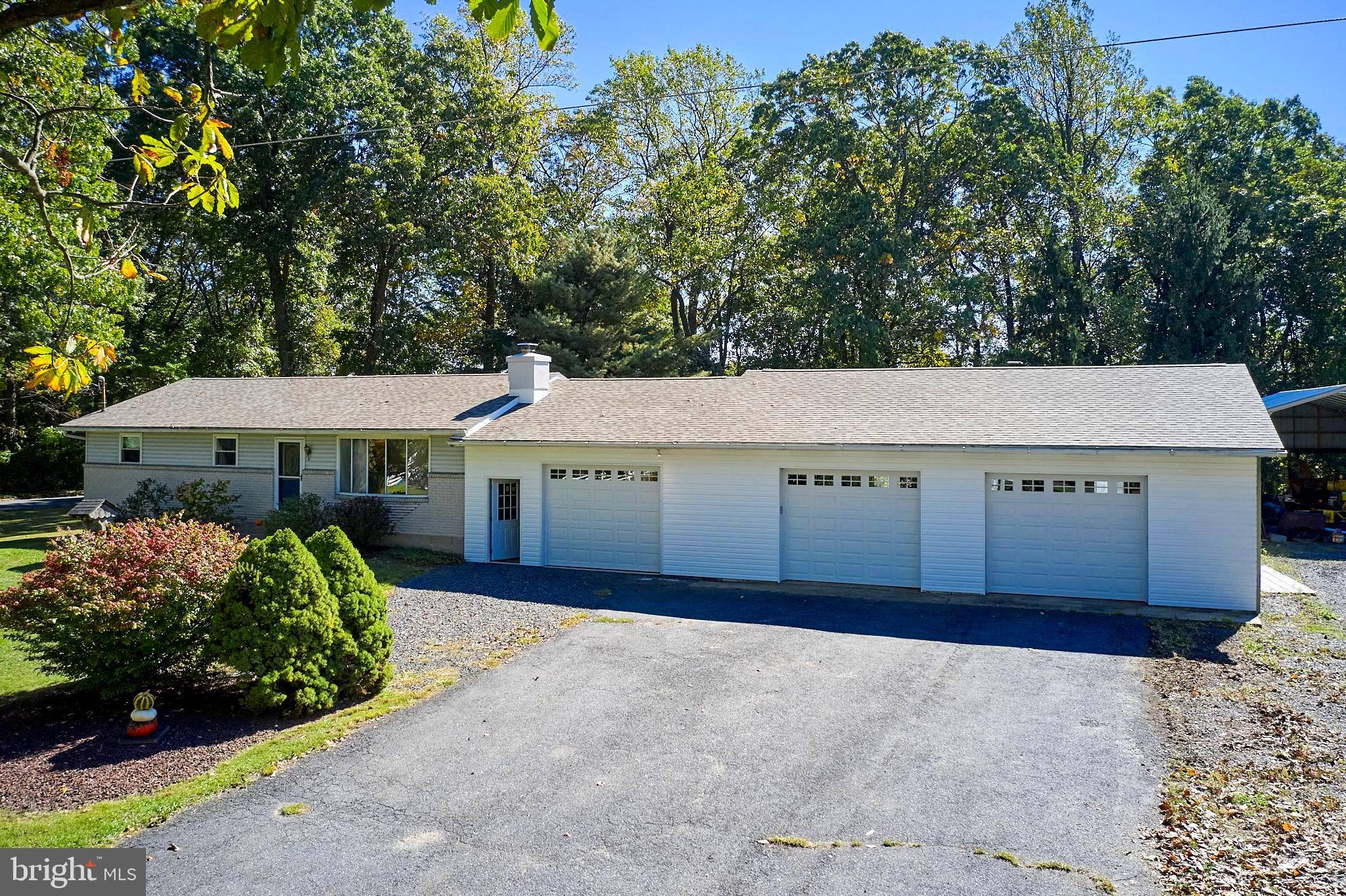 Hellertown, PA 18055,2666 BANKO LN