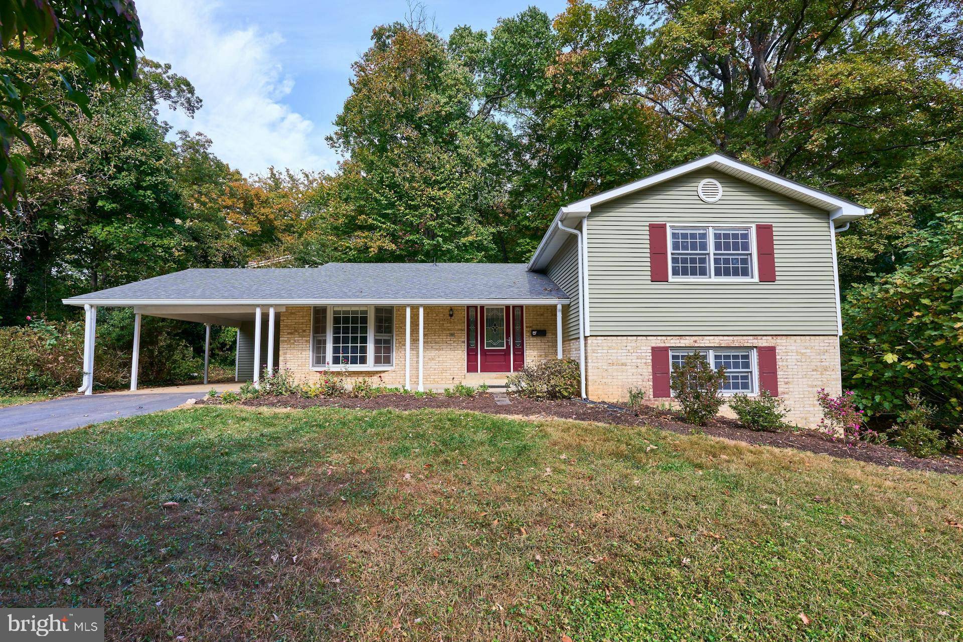 Annandale, VA 22003,4829 DODSON DR