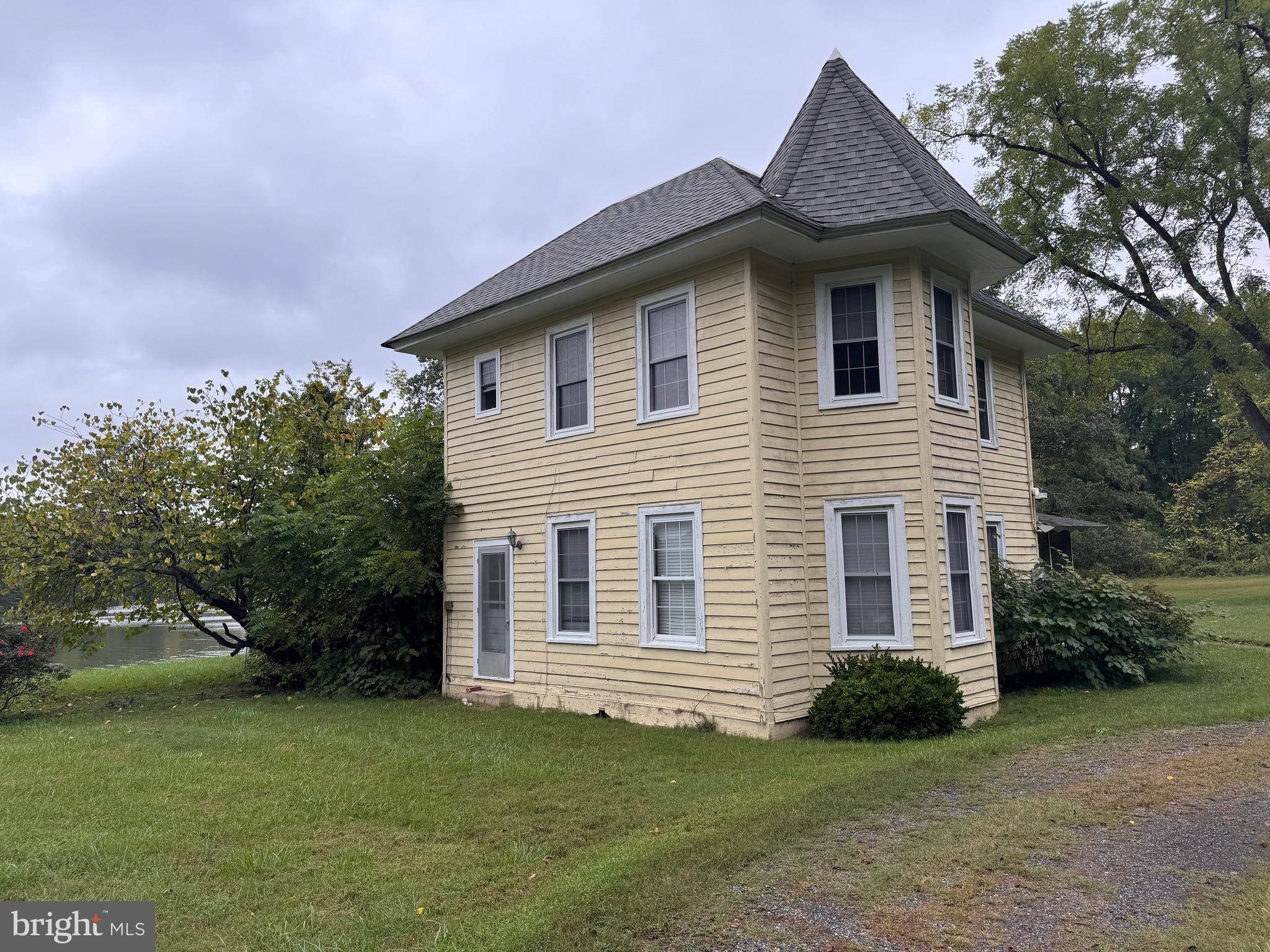 King George, VA 22485,6004 PAYNE DR