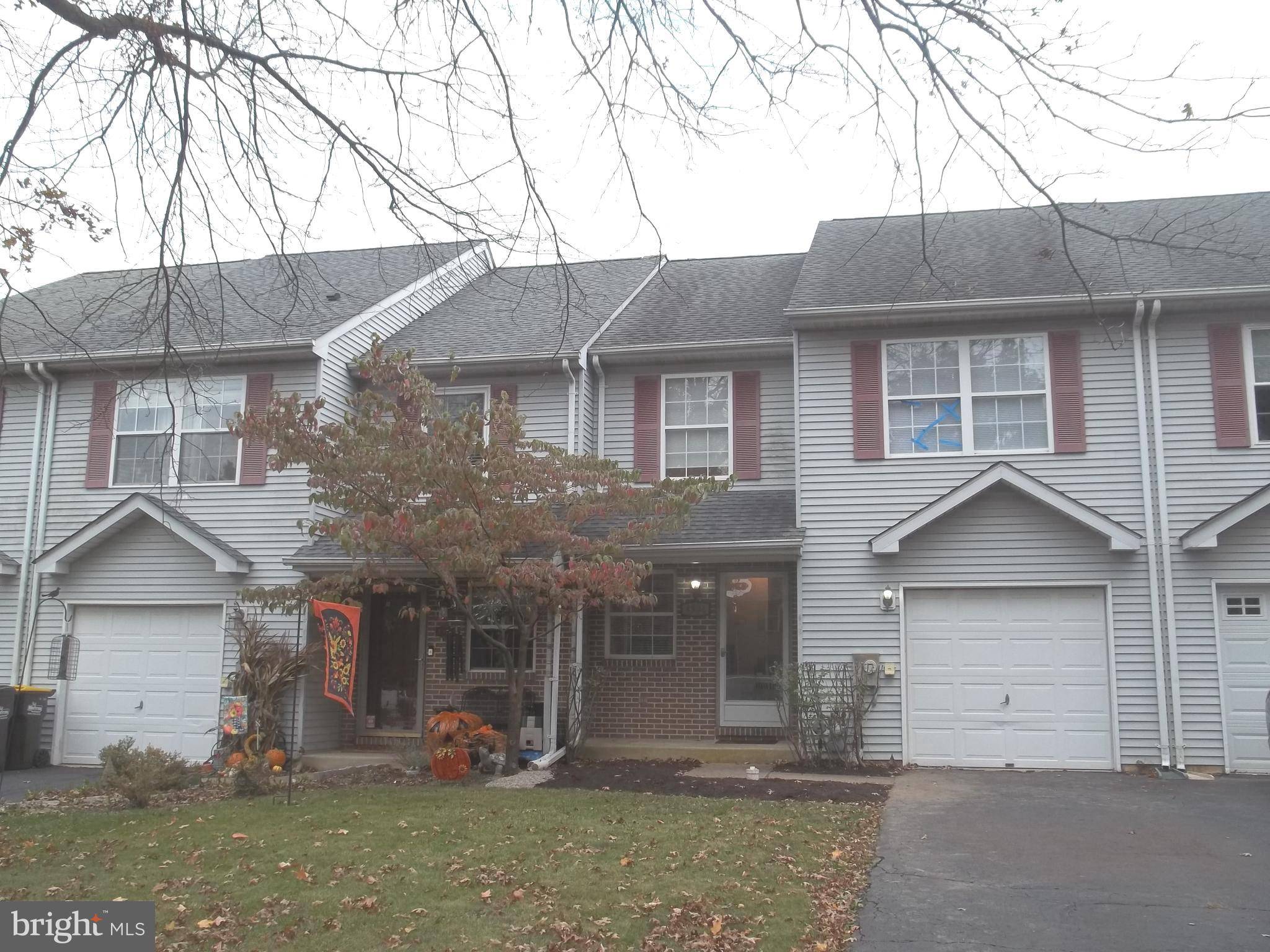 Pipersville, PA 18947,4904 TALL CEDAR CT