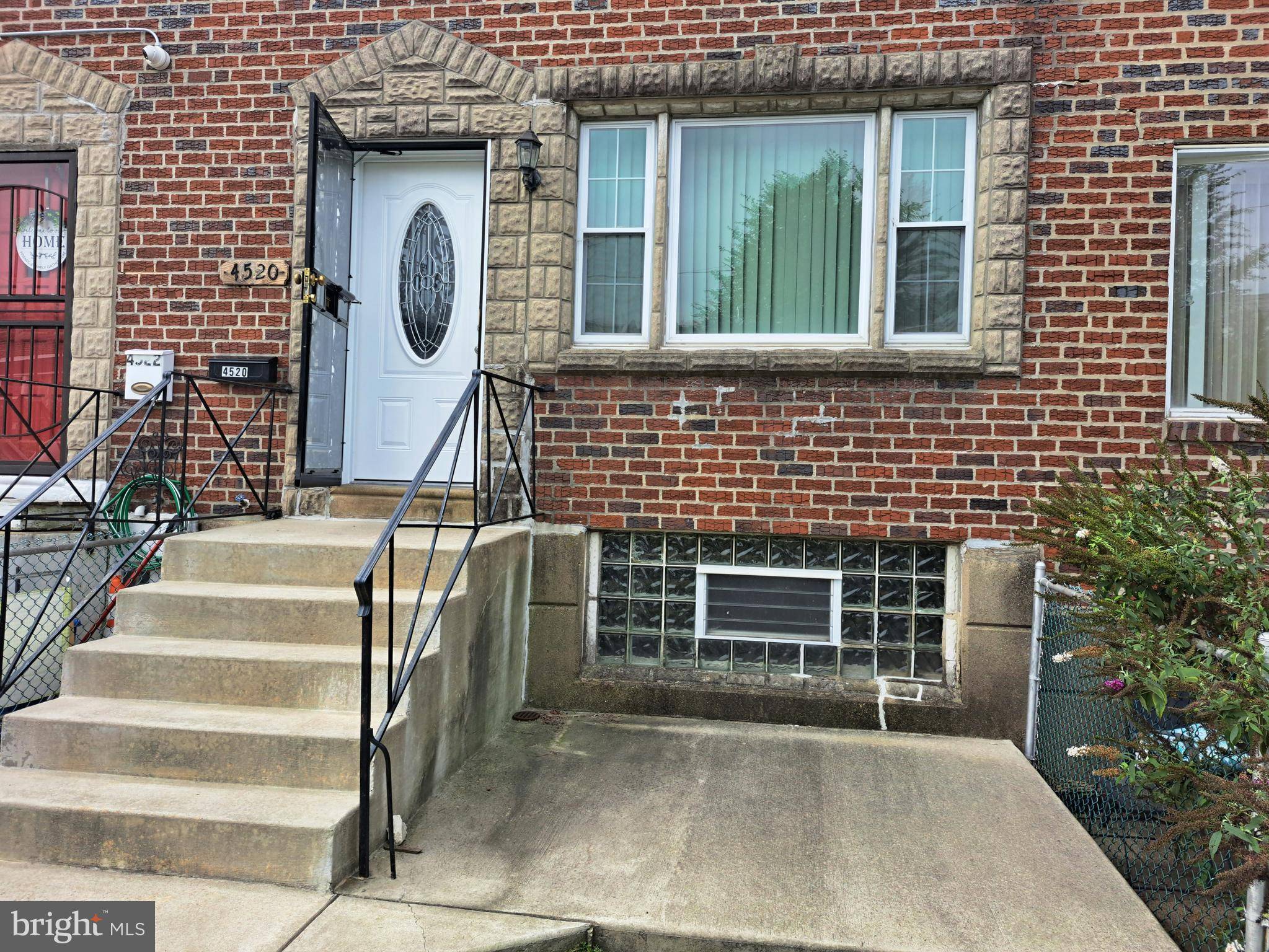 Philadelphia, PA 19136,4520 TOLBUT ST