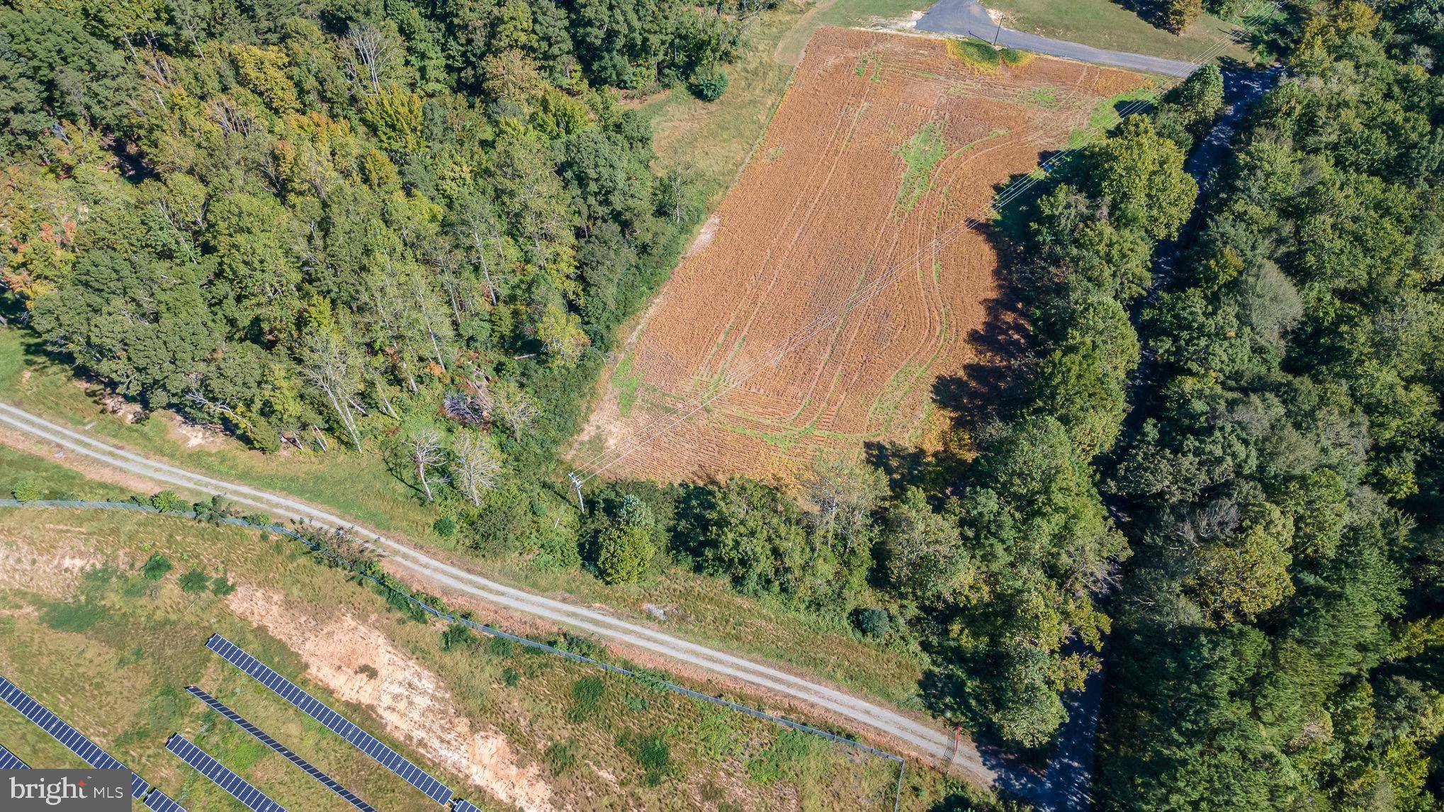 Dunnsville, VA 22454,0 MUDDY GUT RD