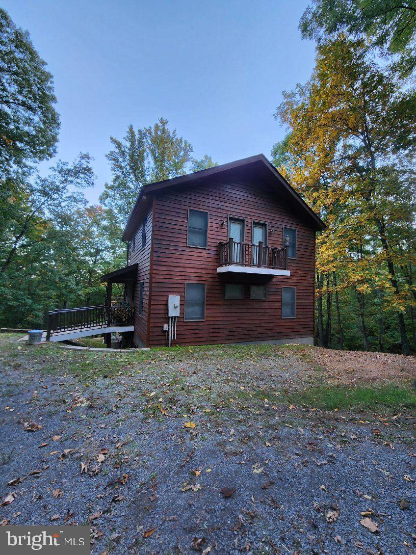 Berkeley Springs, WV 25411,346 BOBCAT DR