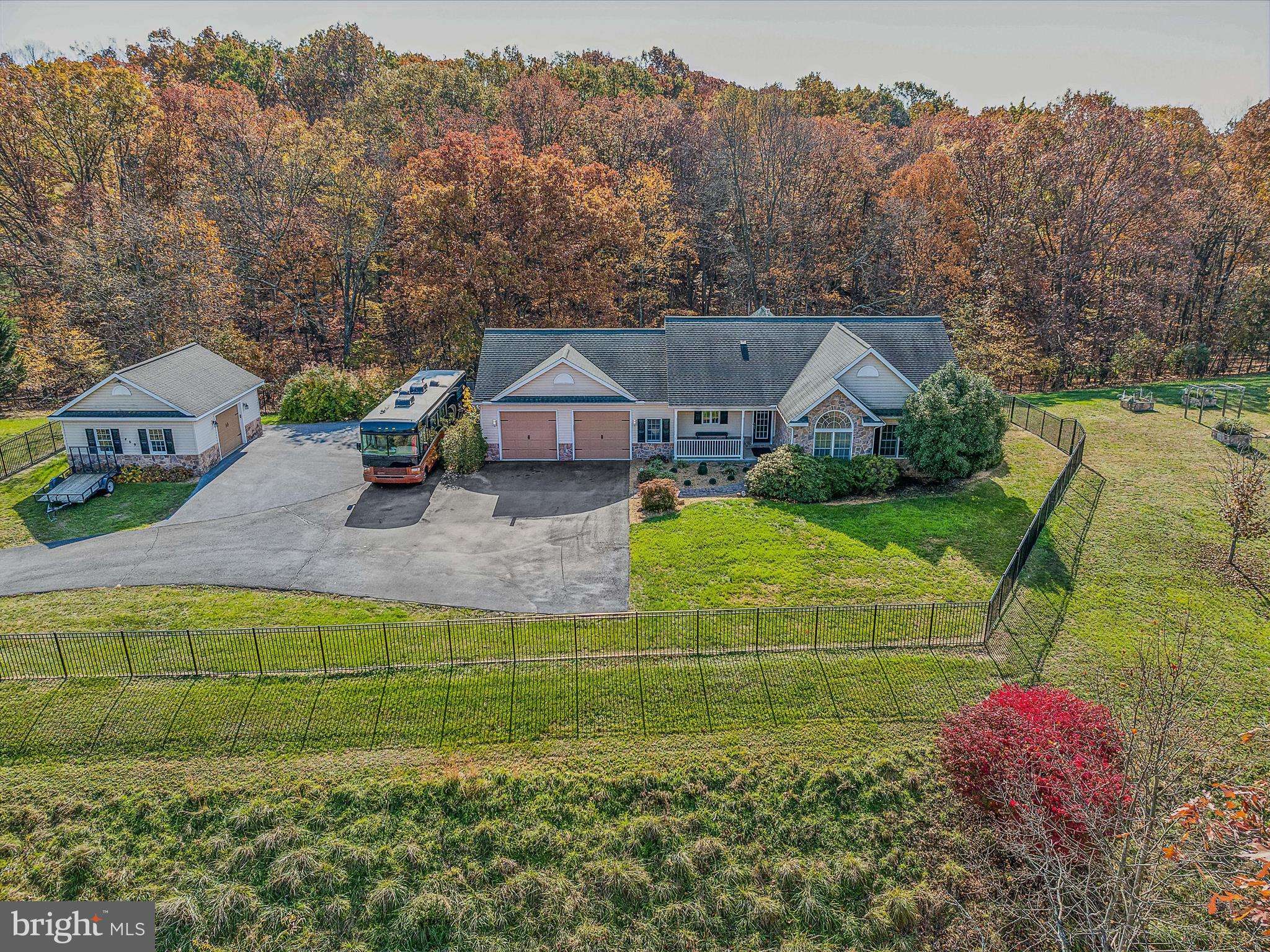 Berkeley Springs, WV 25411,469 MEADOWLARK LN