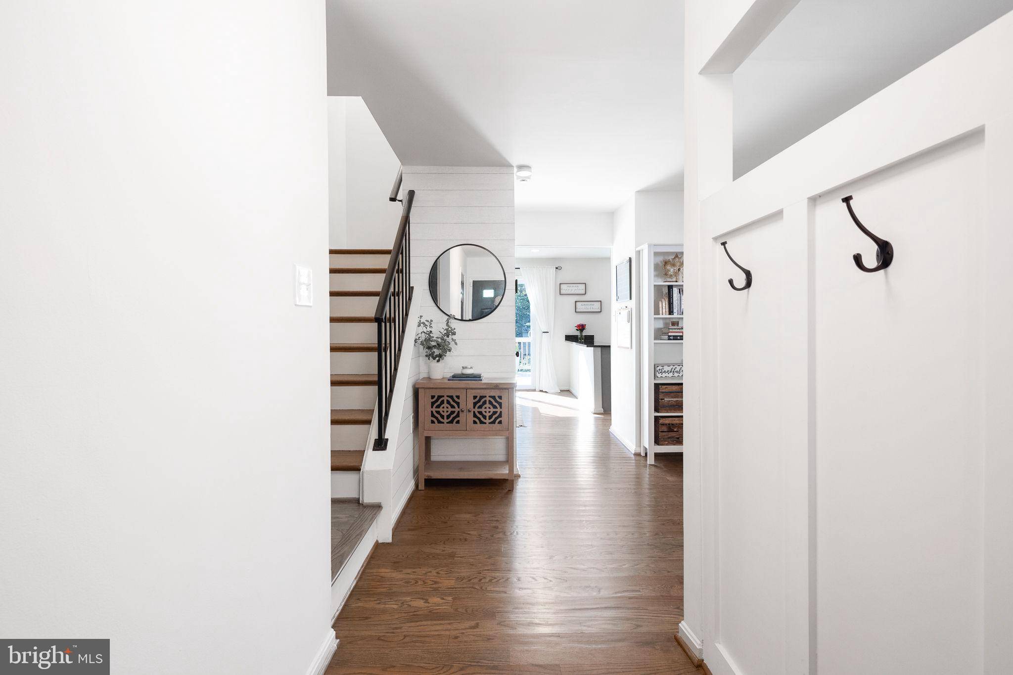 Fairfax, VA 22032,5528 LA CROSS CT