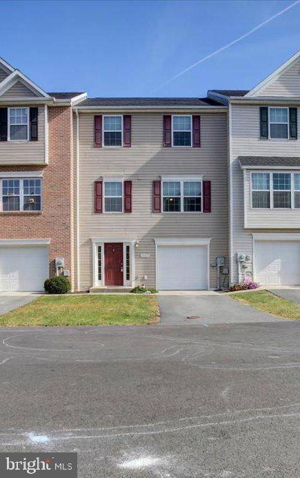 Waynesboro, PA 17268,11082 GOPHER DR N