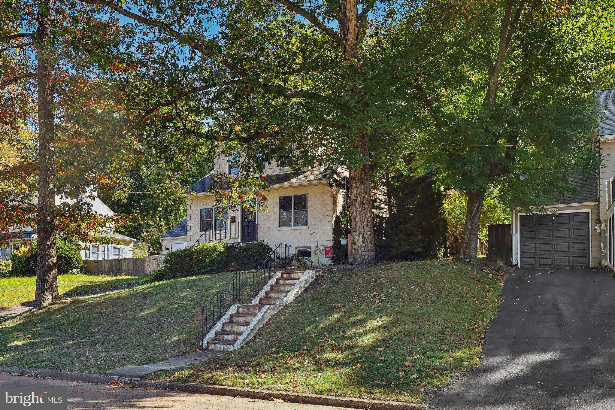 Glenside, PA 19038,237 ELM AVE