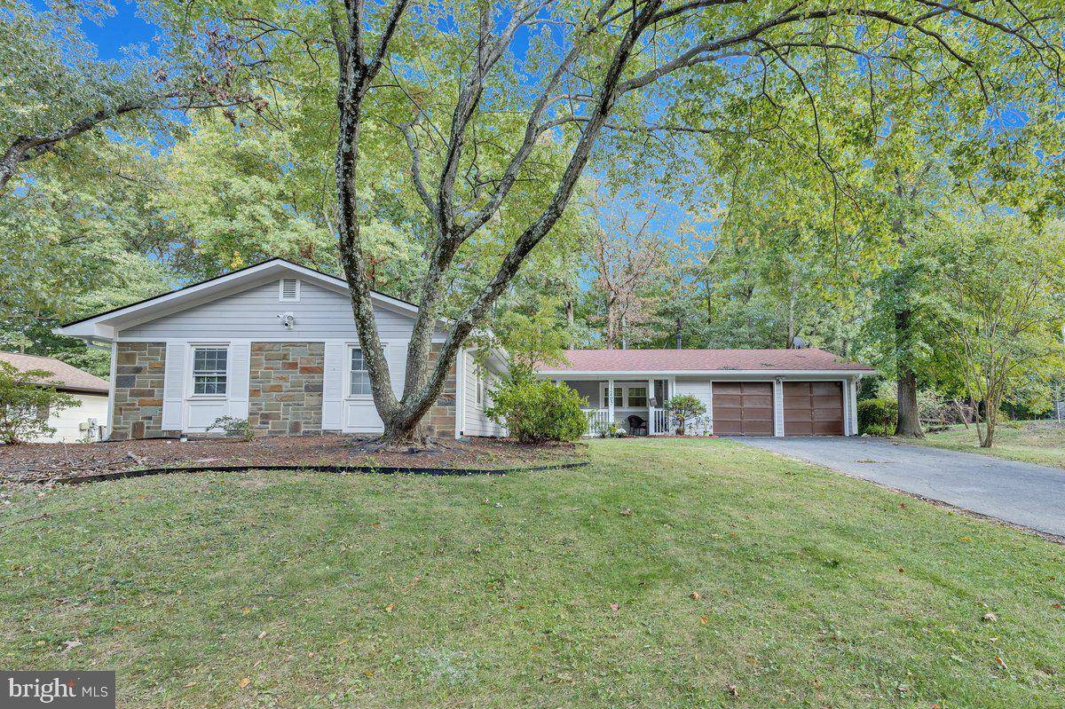 Laurel, MD 20708,12405 SILVERBIRCH LN