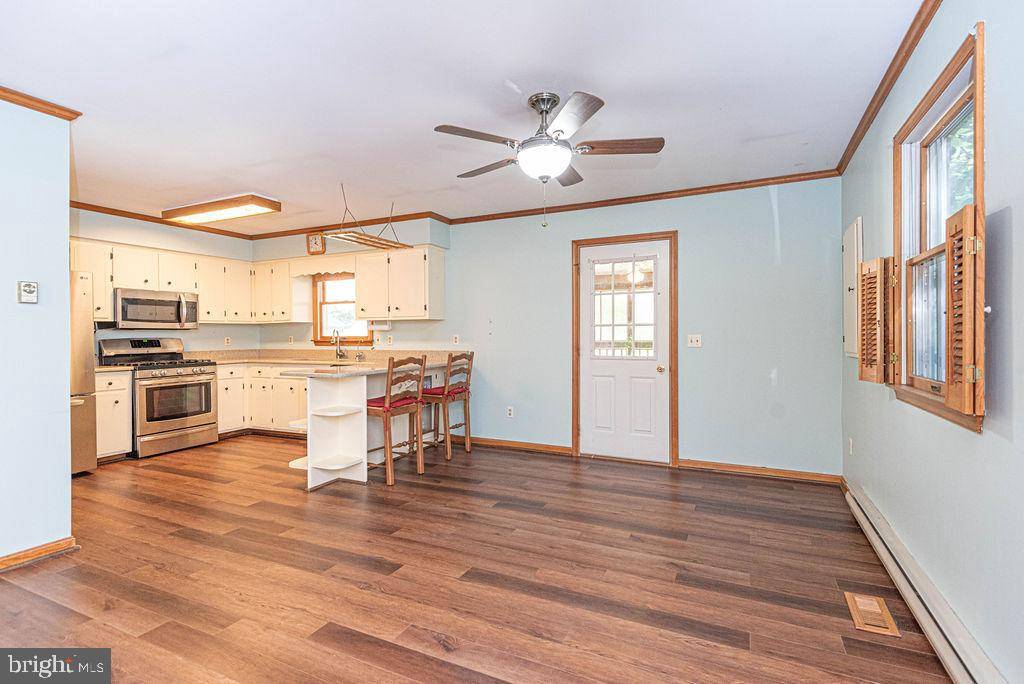 Ocean Pines, MD 21811,4 BROOKTON LN