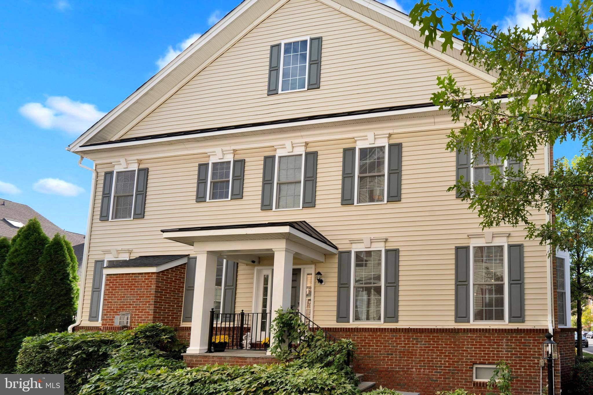 Ashburn, VA 20148,22586 WILLINGTON SQ